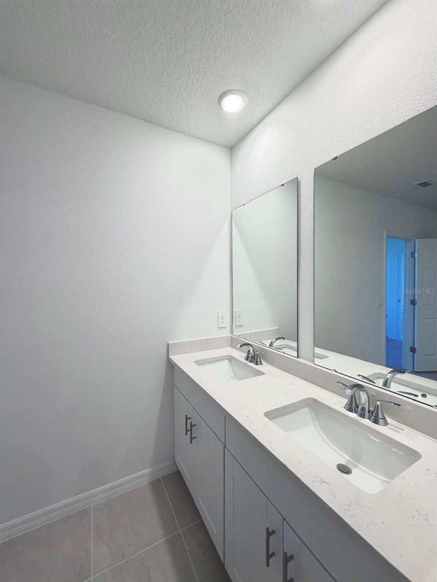 Image 21 of 25 For 4526 Windy Oak Way