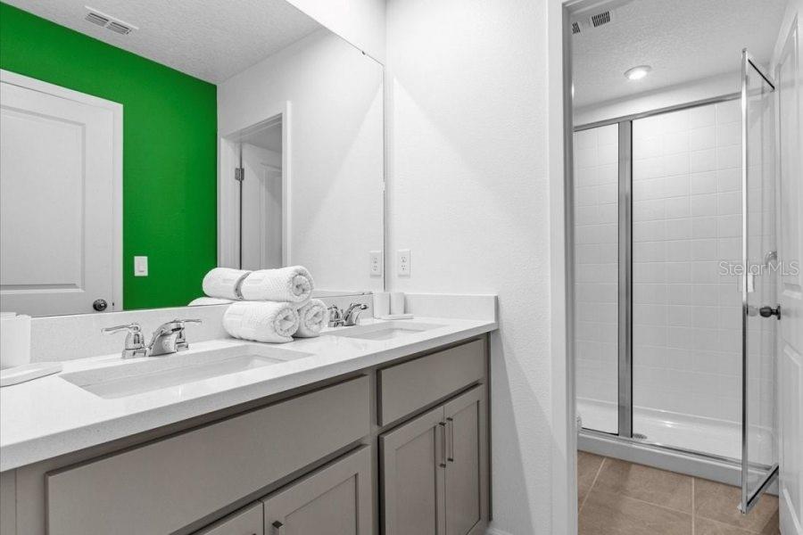 Image 29 of 33 For 9139 Turquoise Wave Cove