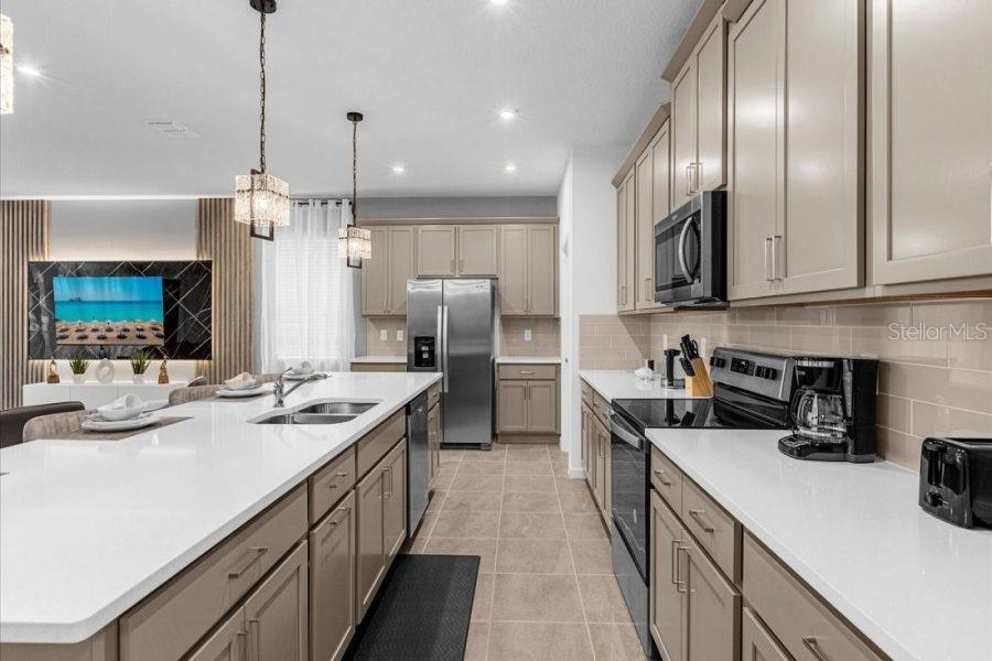 Image 5 of 33 For 9139 Turquoise Wave Cove