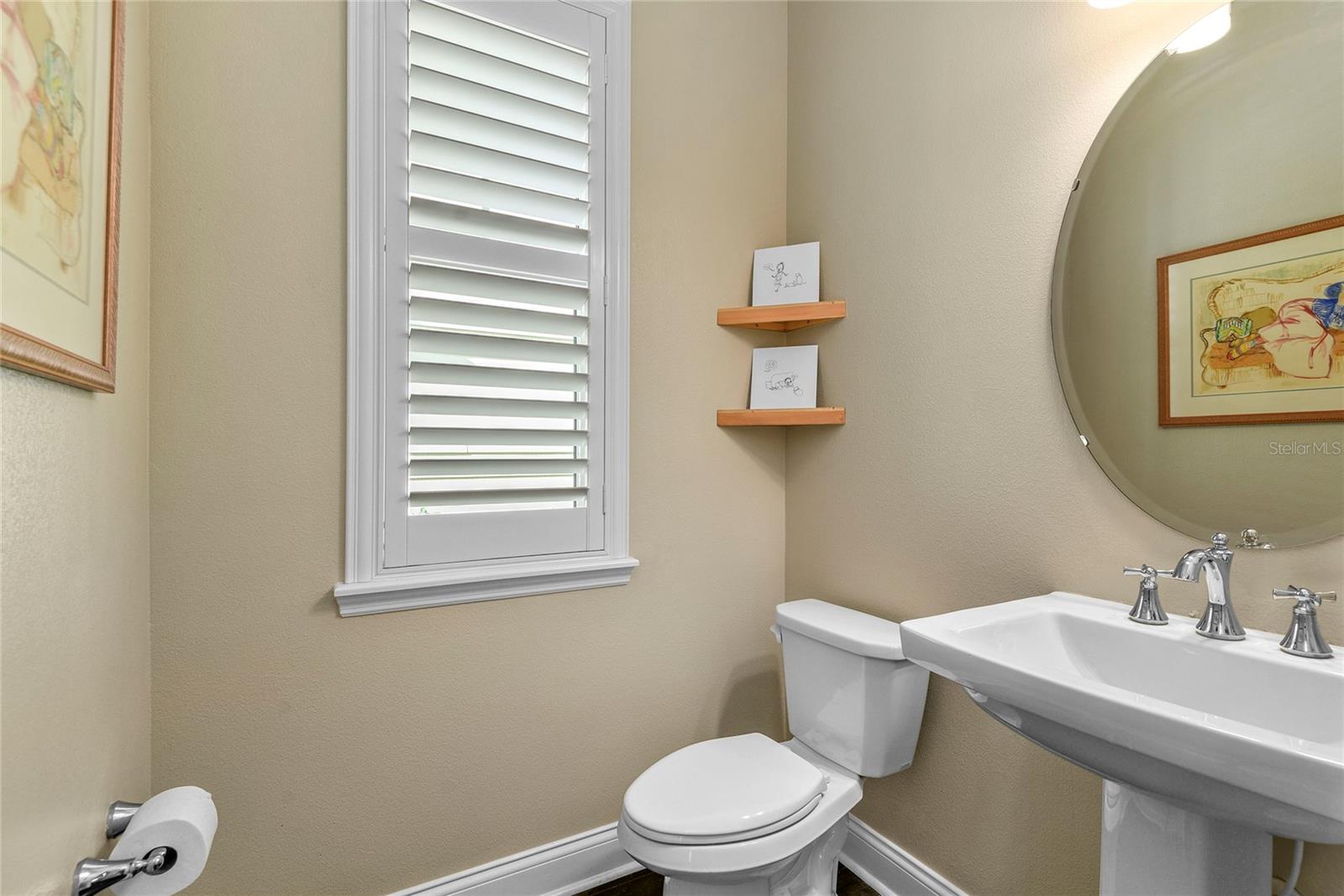 Image 18 of 32 For 8839 Laureate Boulevard