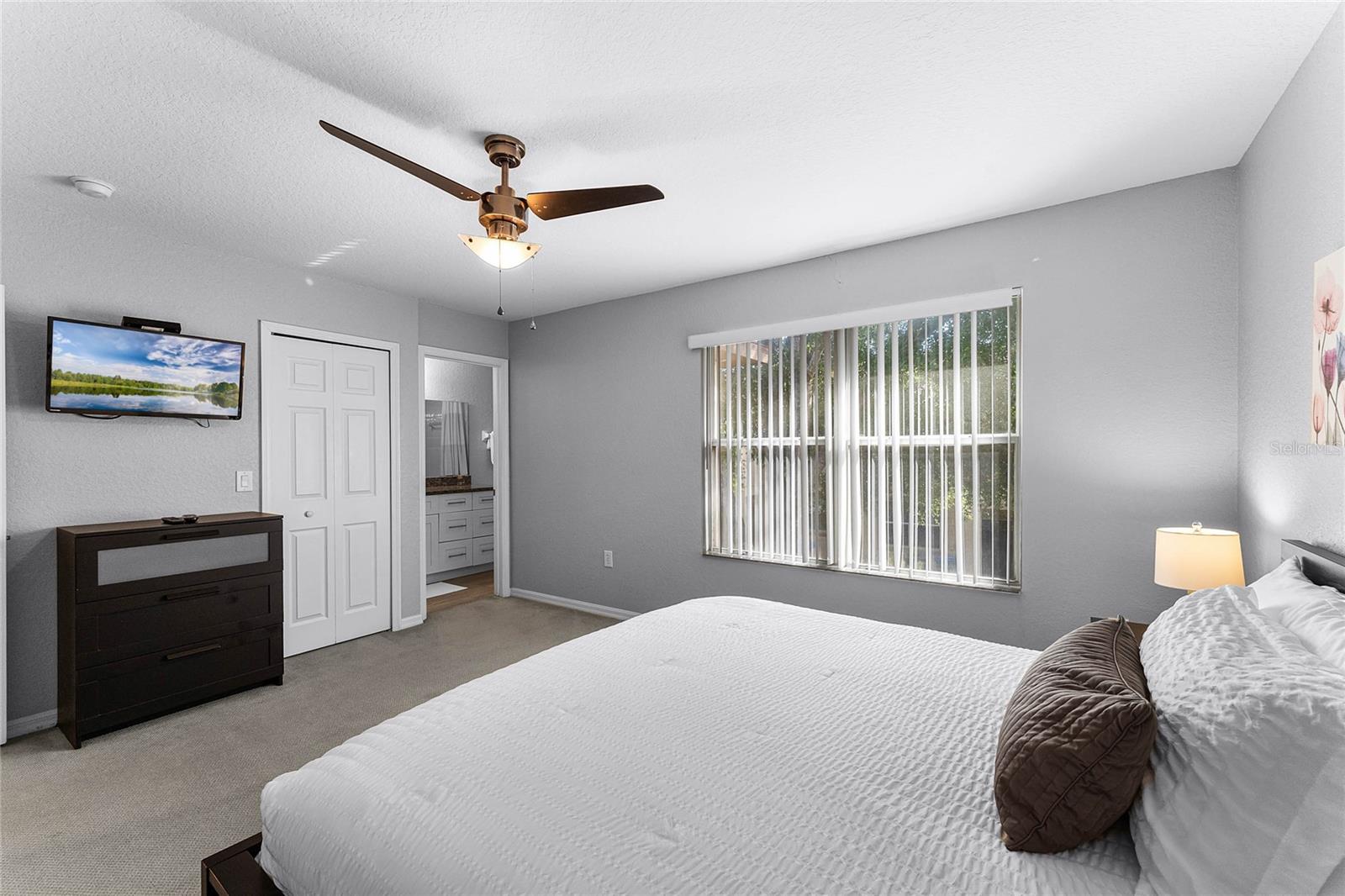 Image 14 of 23 For 126 Miramar Avenue