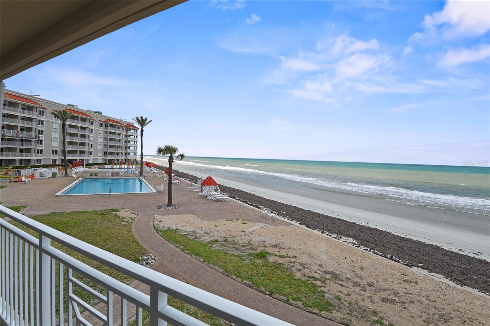 Image 17 of 41 For 5501 Atlantic Avenue 2010