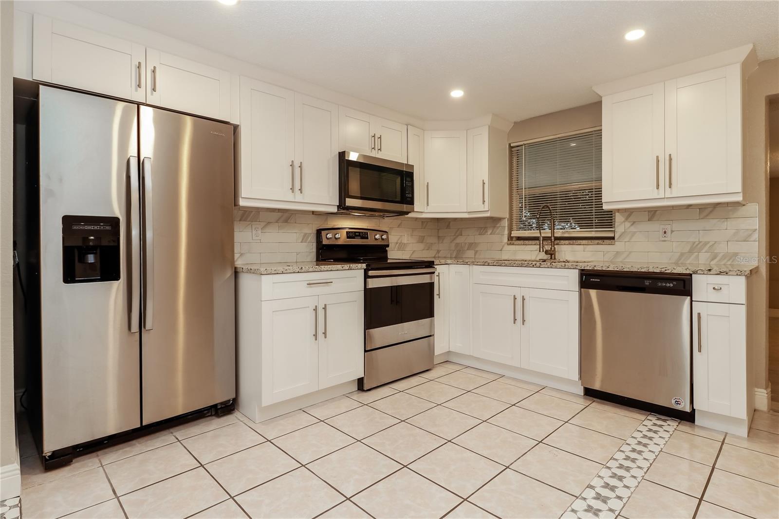 Image 6 of 16 For 9226 Rainbow Lane