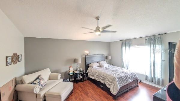 Image 14 of 21 For 106 Royalty Circle