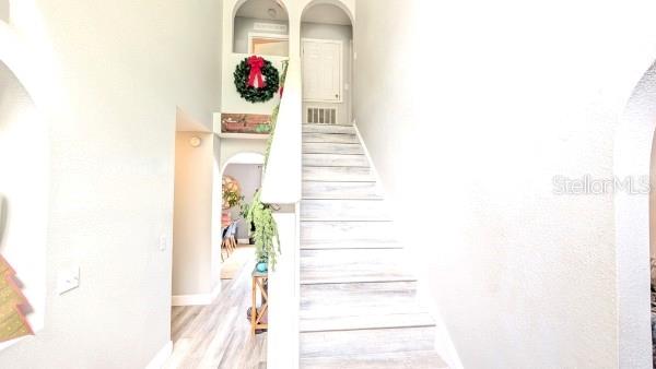 Image 6 of 21 For 106 Royalty Circle