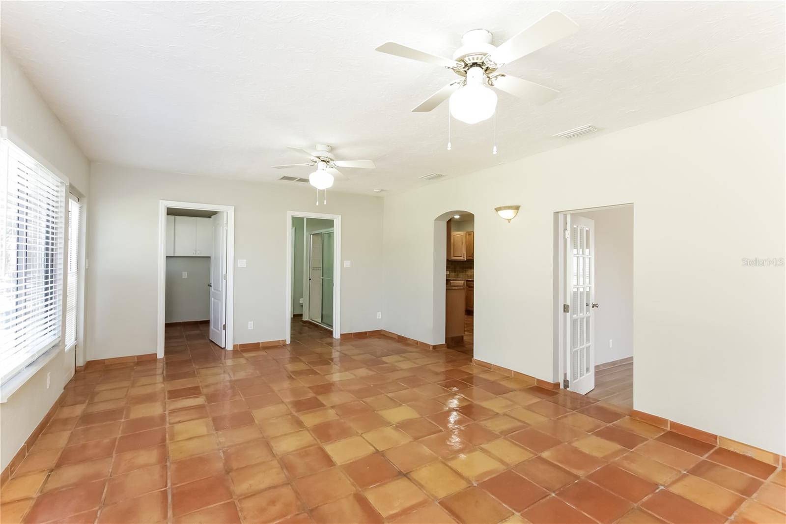 Image 5 of 16 For 2035 Goldenrod Street