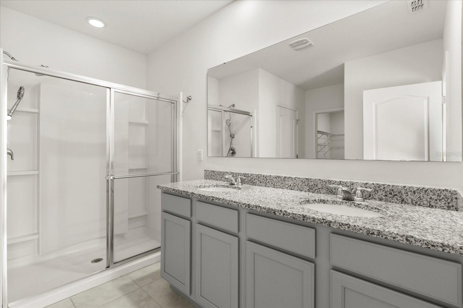 Image 21 of 34 For 3805 Heartleaf Lane