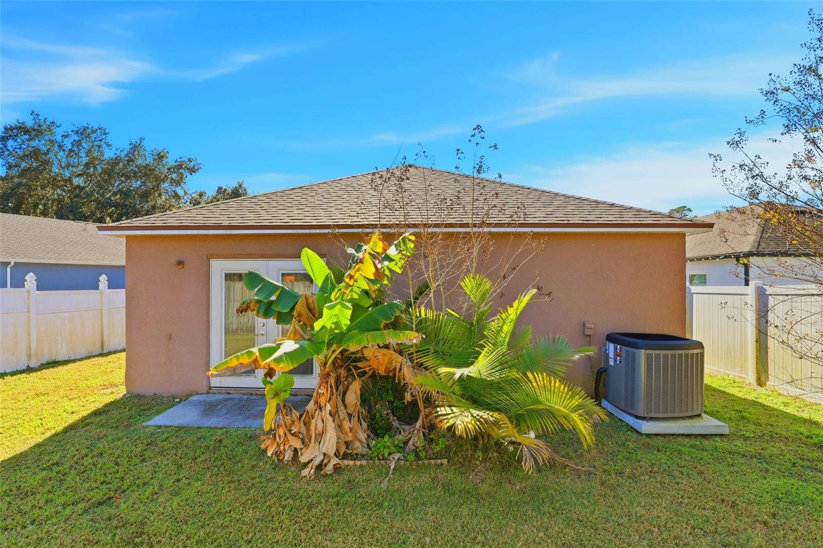 Image 27 of 29 For 10517 Rocking A Run