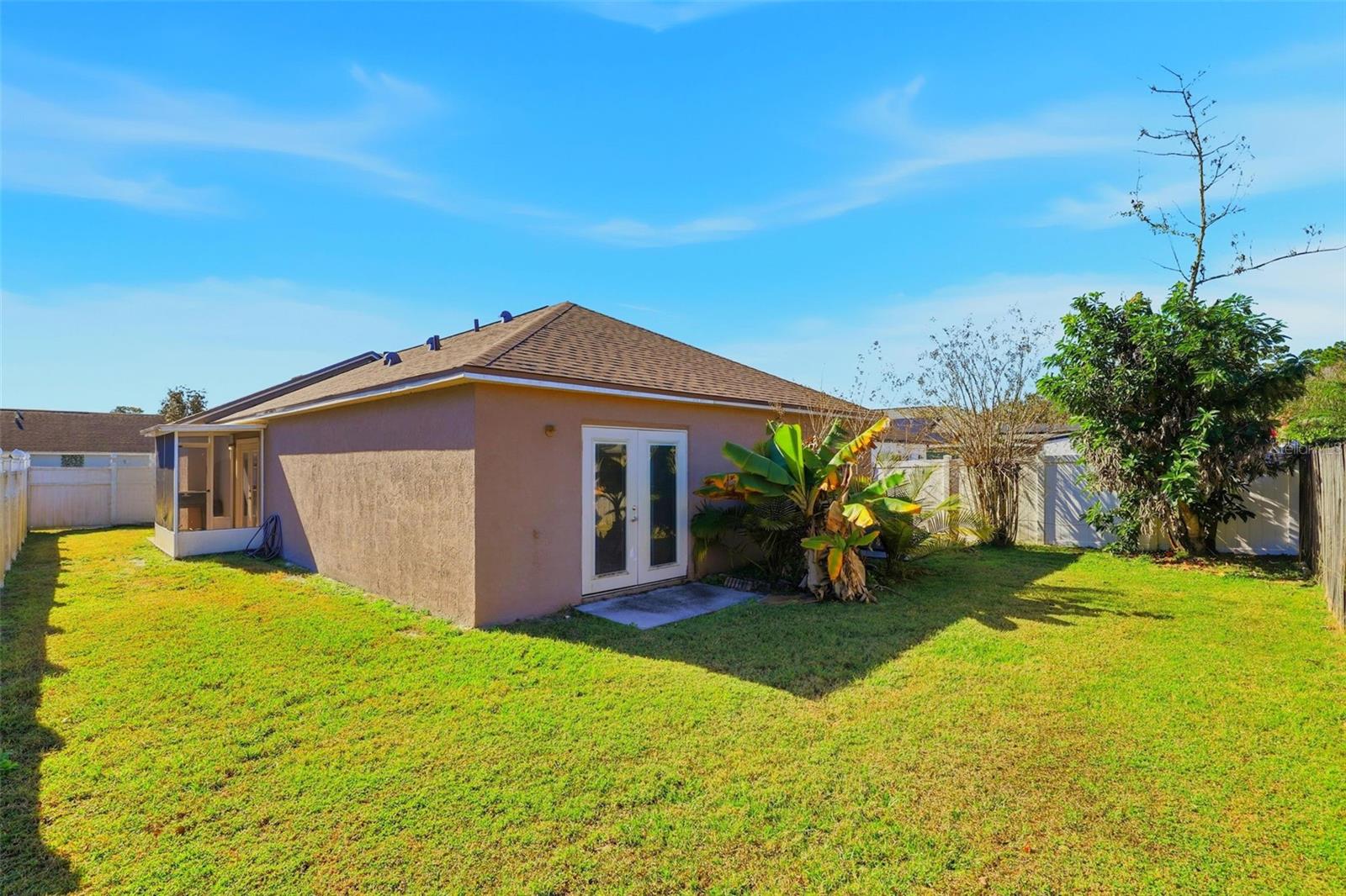 Image 5 of 29 For 10517 Rocking A Run