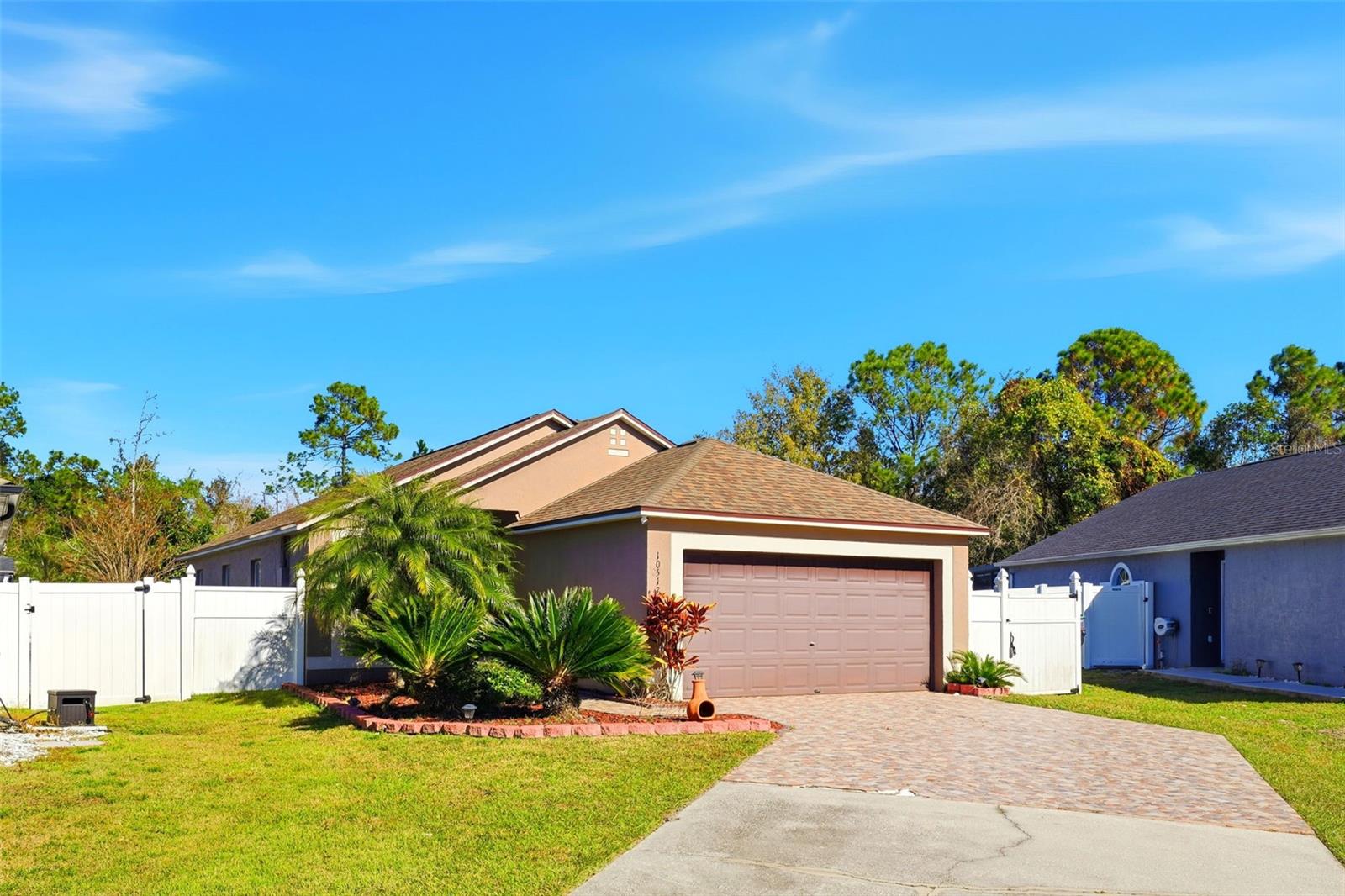 Image 7 of 29 For 10517 Rocking A Run