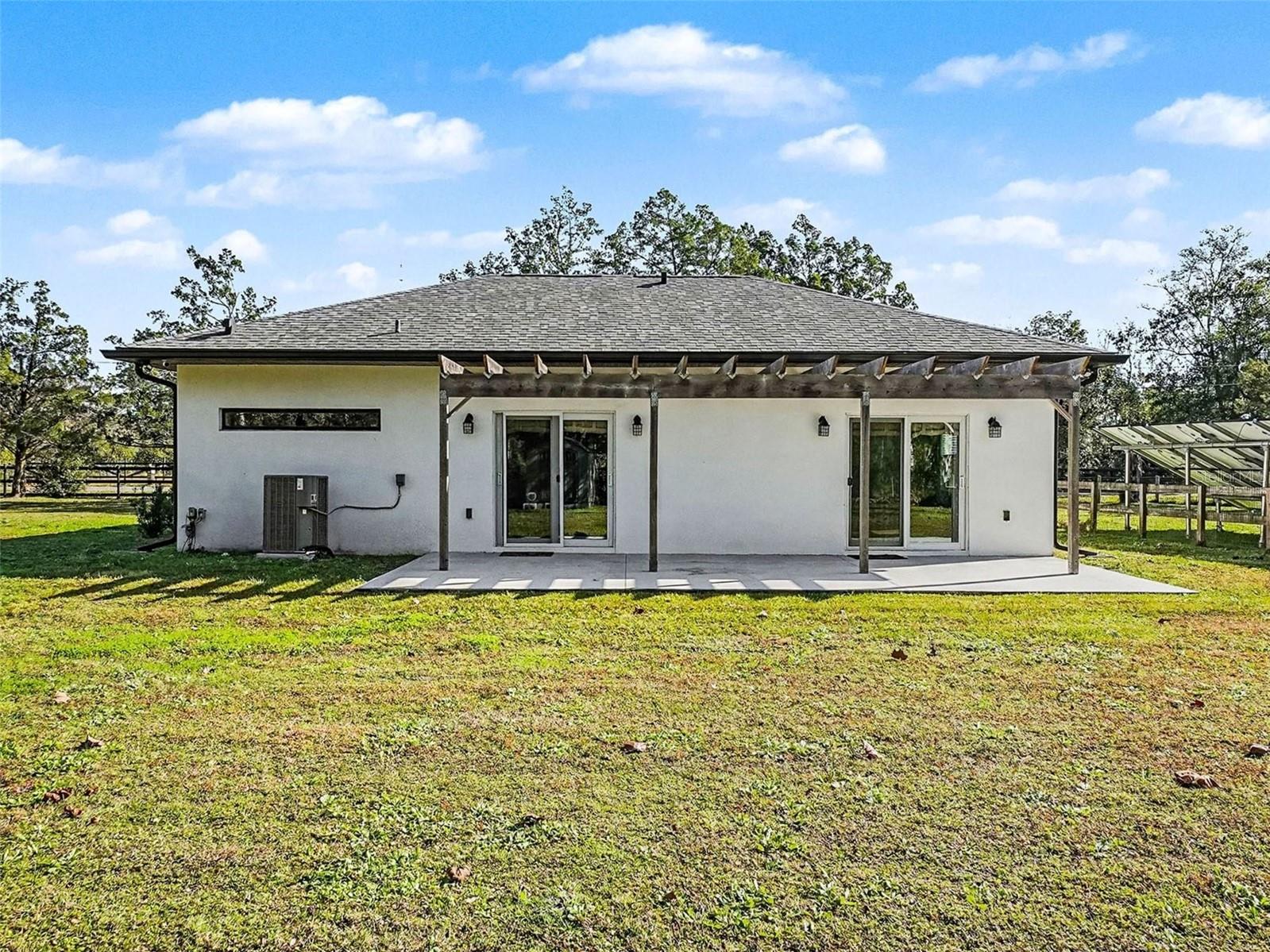 Image 32 of 55 For 2400 10th Street