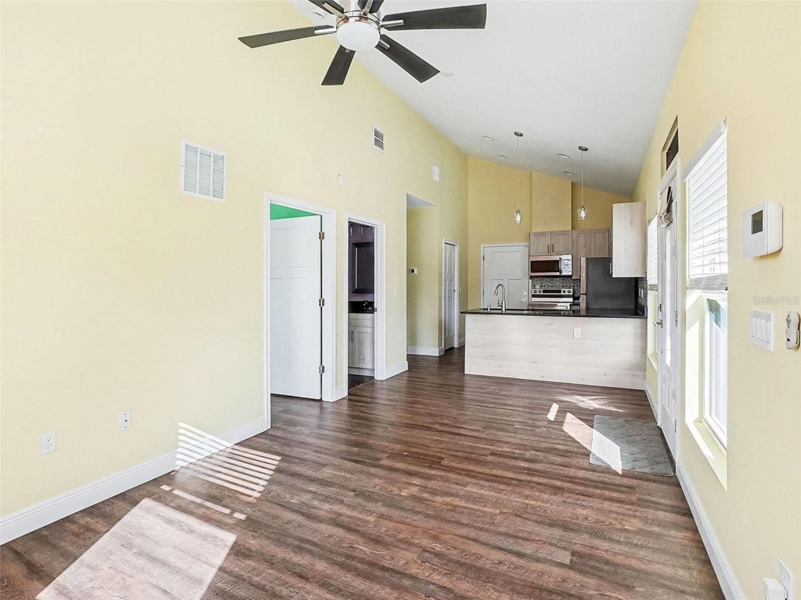 Image 34 of 55 For 2400 10th Street