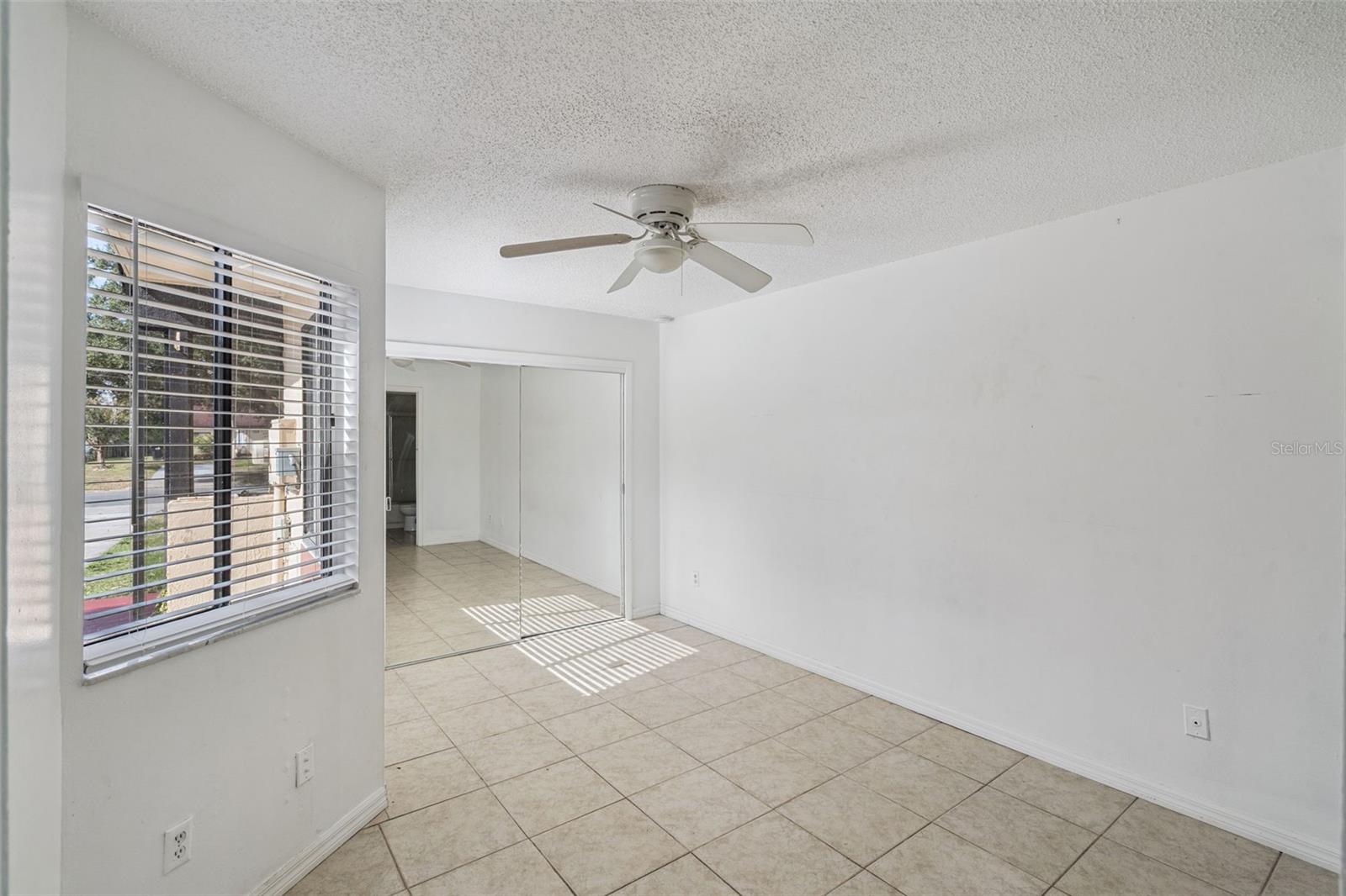 Image 13 of 18 For 732 Golden Sunshine Circle