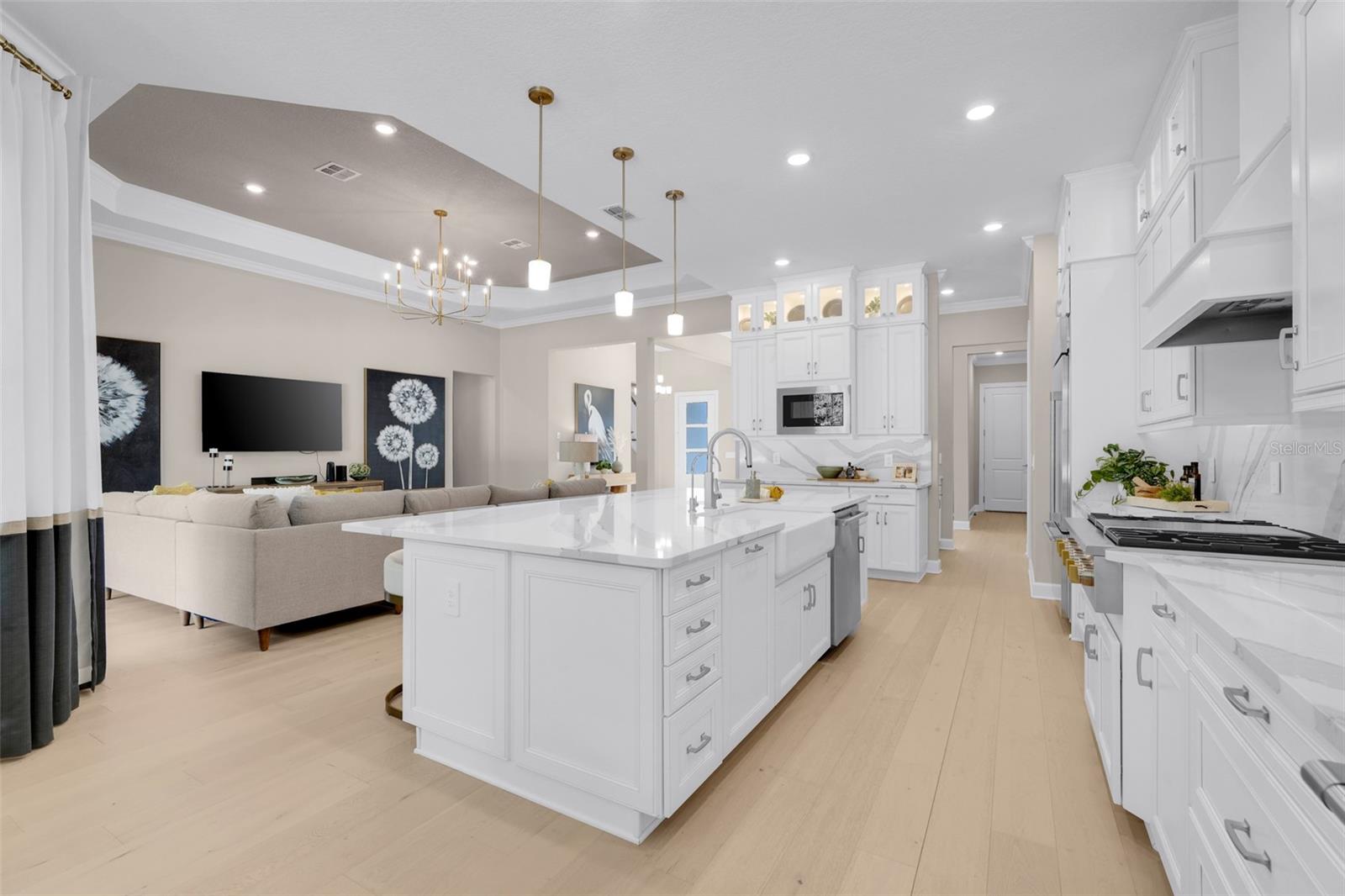 Image 15 of 72 For 10193 Brocksport Circle