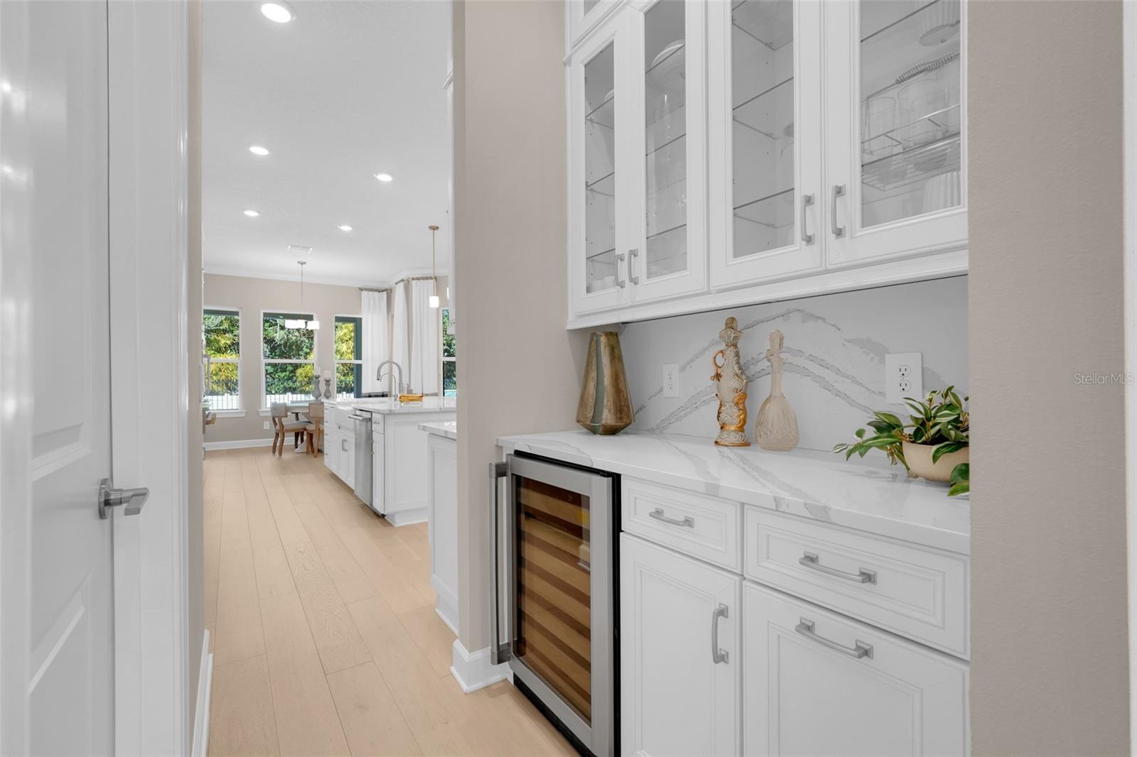 Image 20 of 72 For 10193 Brocksport Circle