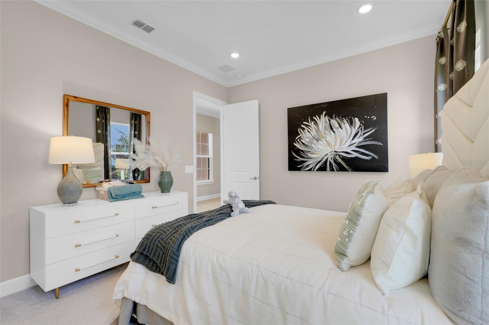 Image 39 of 72 For 10193 Brocksport Circle