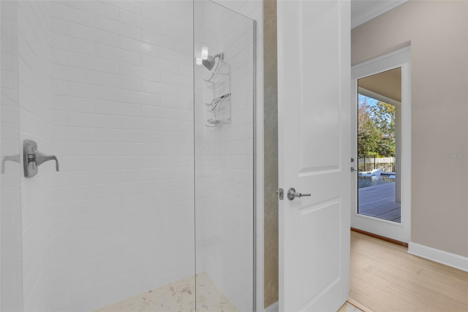 Image 42 of 72 For 10193 Brocksport Circle