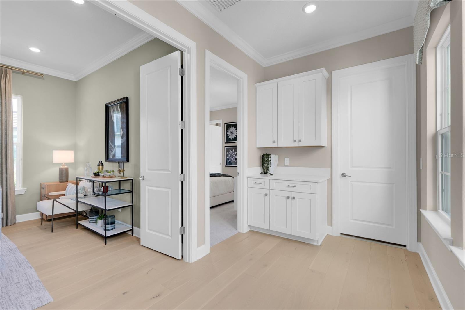 Image 43 of 72 For 10193 Brocksport Circle