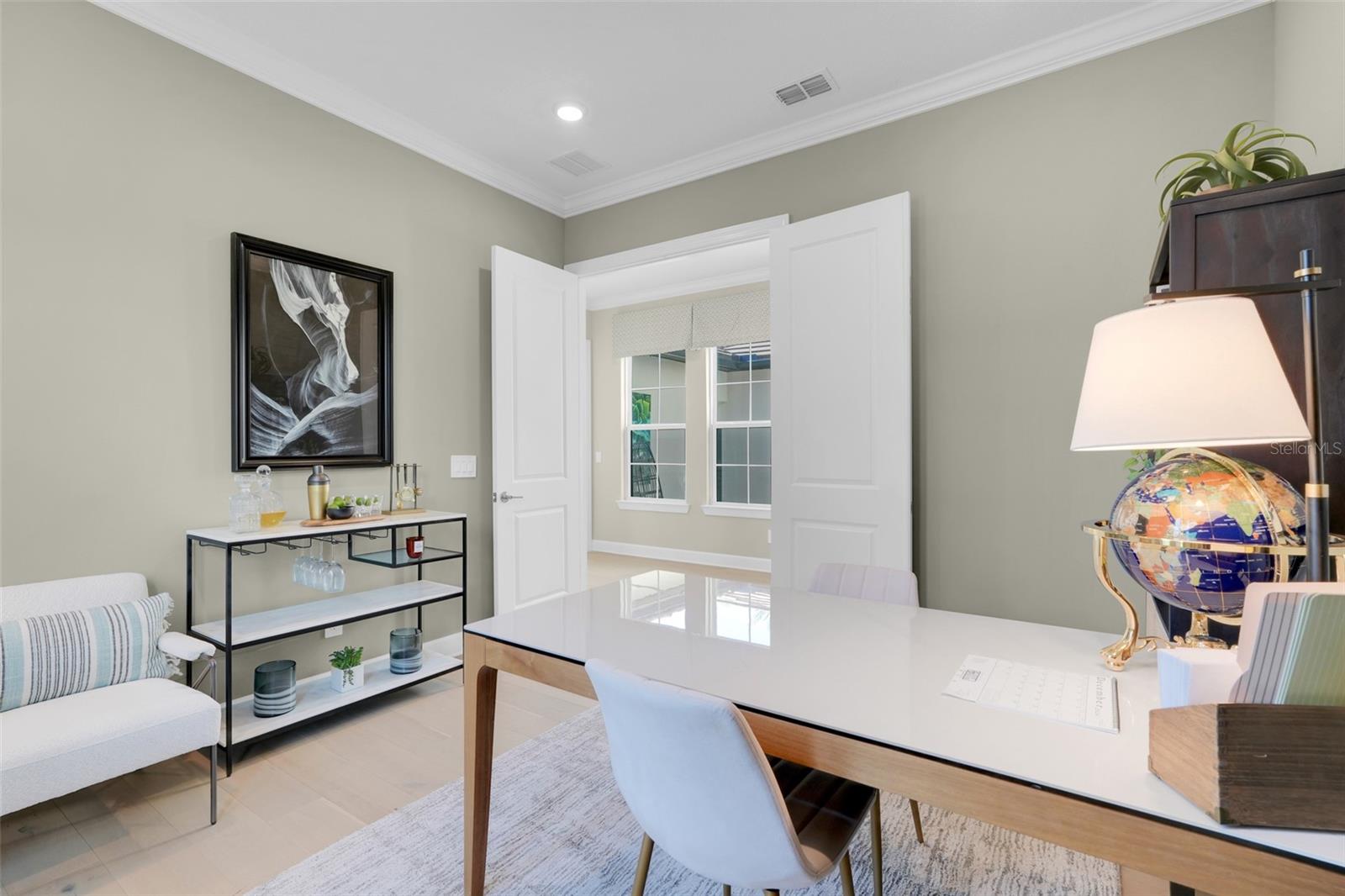 Image 44 of 72 For 10193 Brocksport Circle