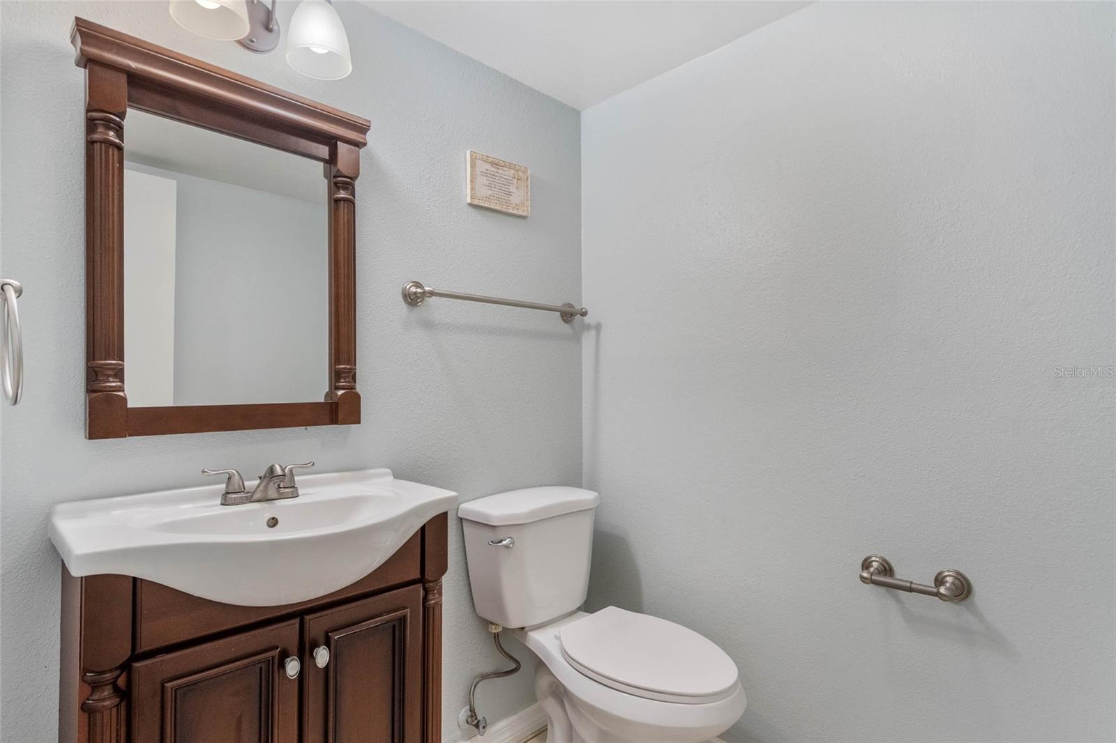 Image 26 of 38 For 1055 Kensington Park Drive 317