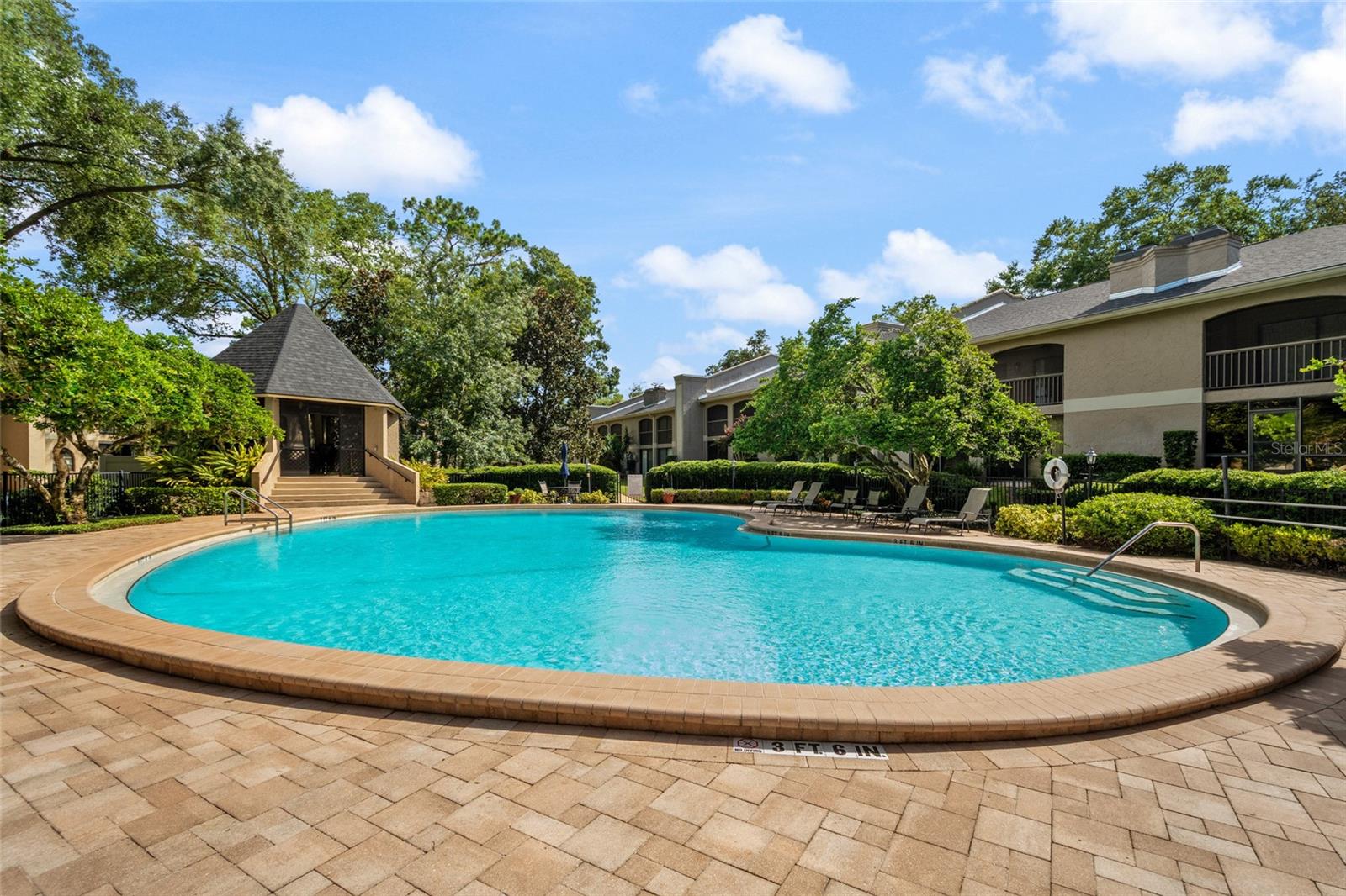 Image 30 of 38 For 1055 Kensington Park Drive 317