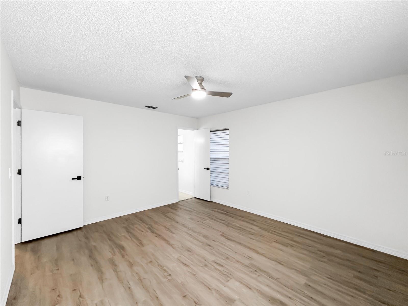 Image 10 of 30 For 6130 Calendar Court W