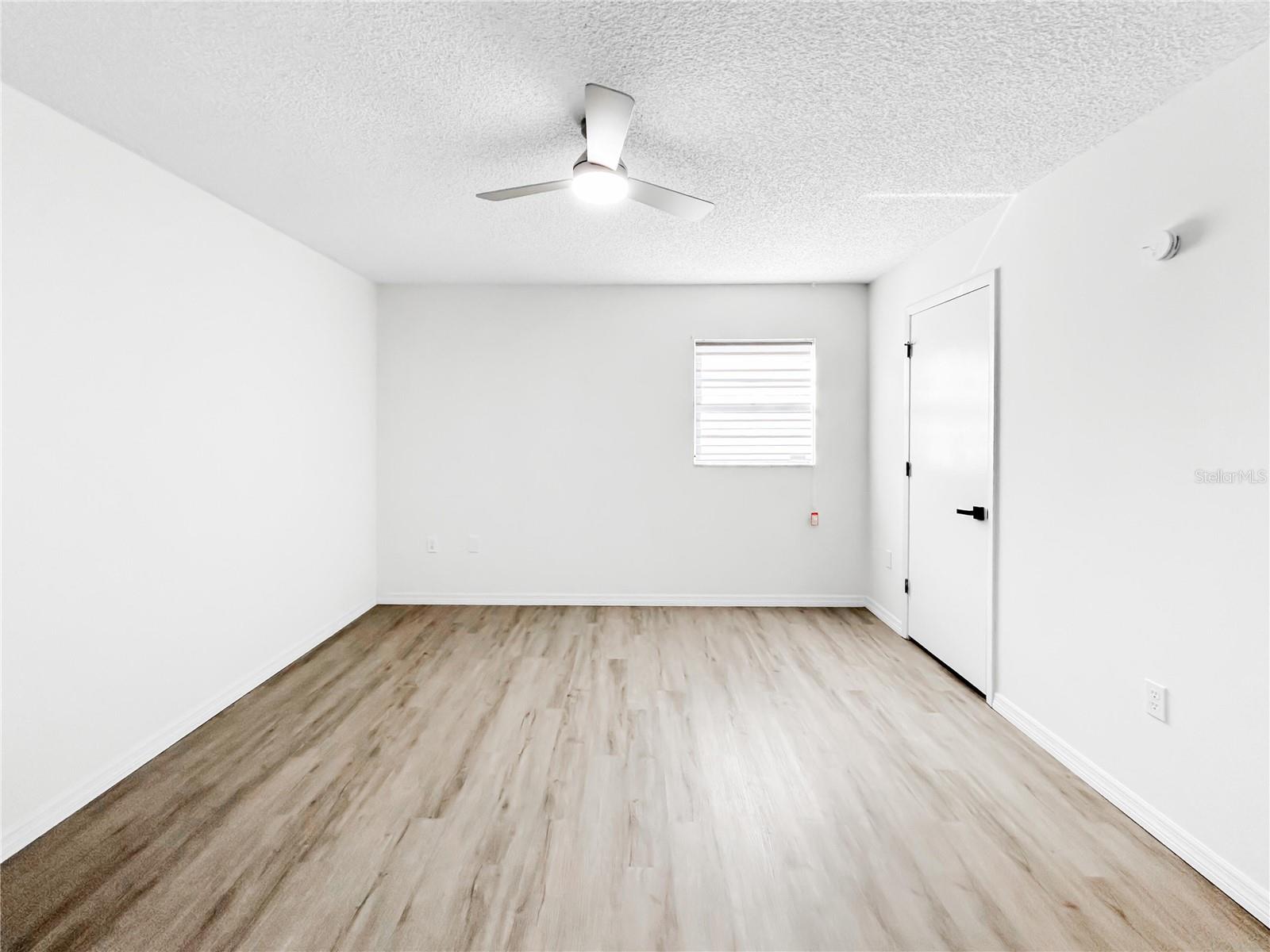 Image 11 of 30 For 6130 Calendar Court W