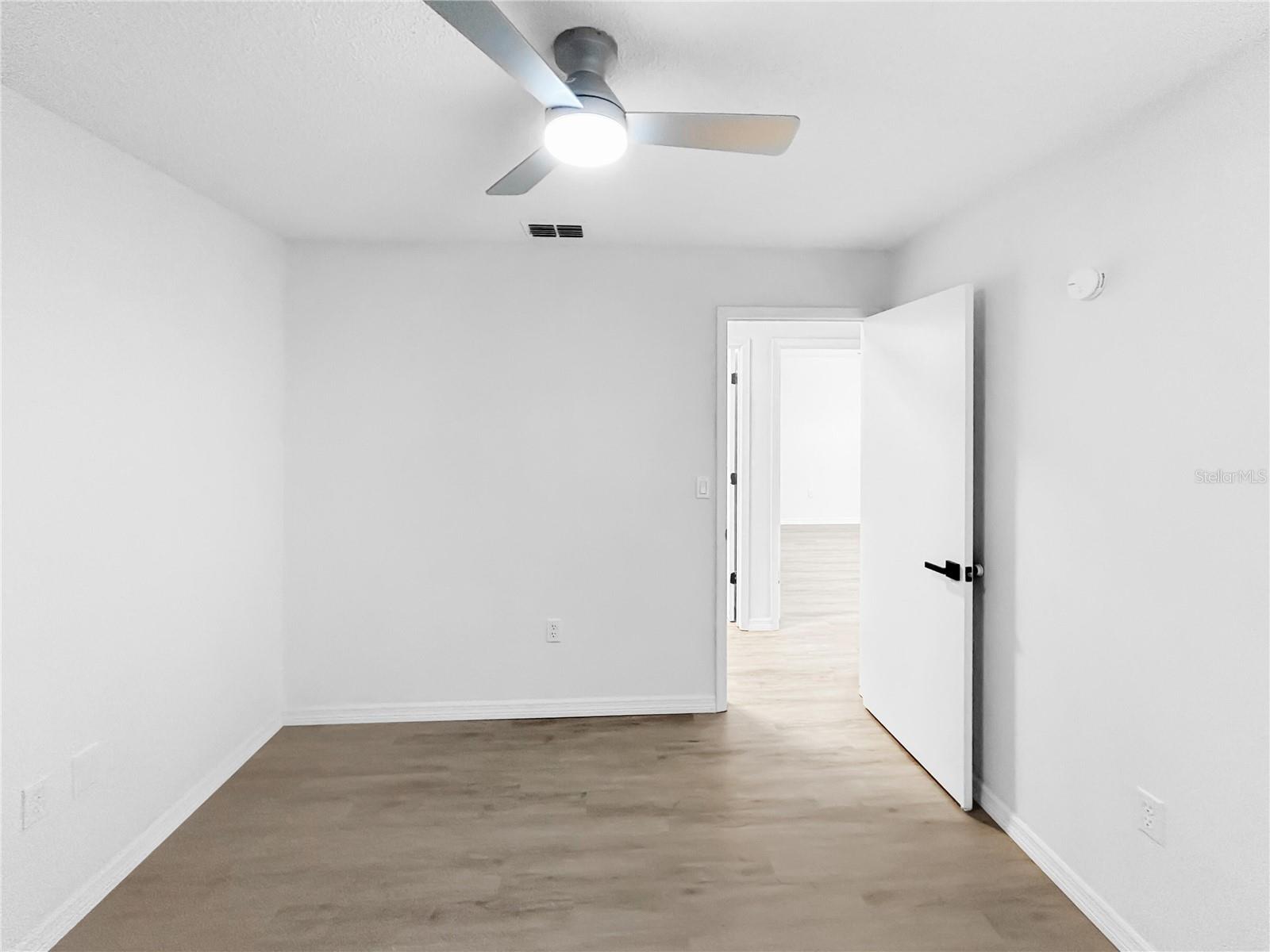 Image 19 of 30 For 6130 Calendar Court W