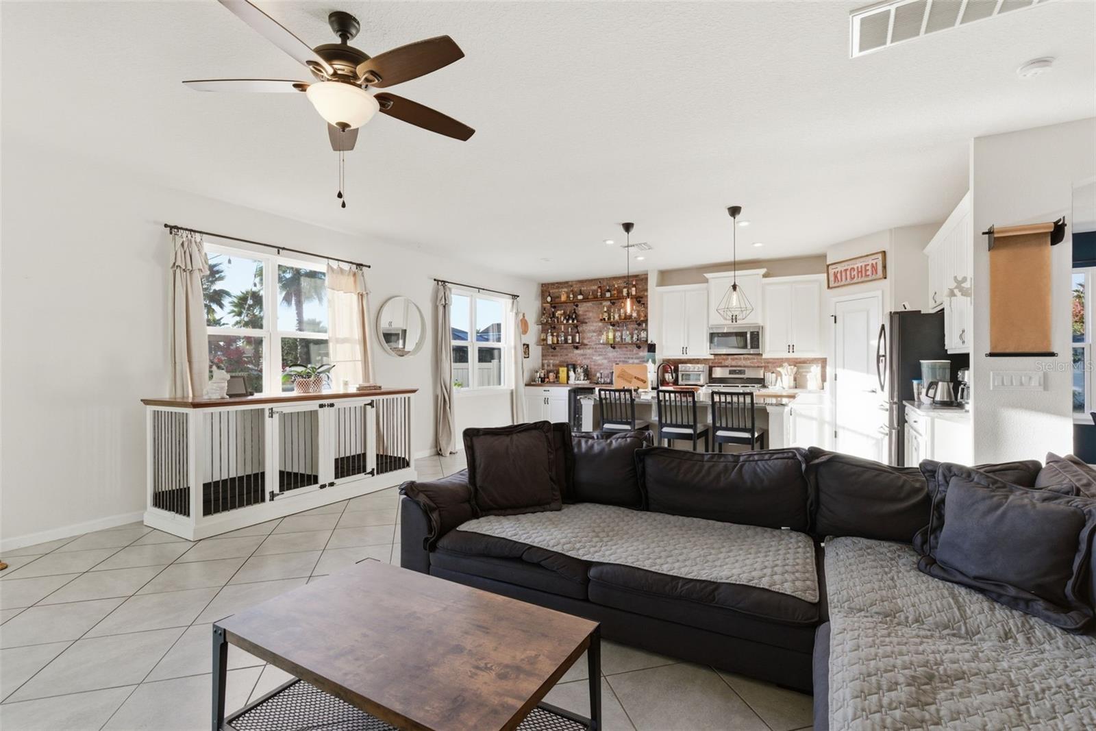 Image 10 of 68 For 12138 Blue Pacific Drive