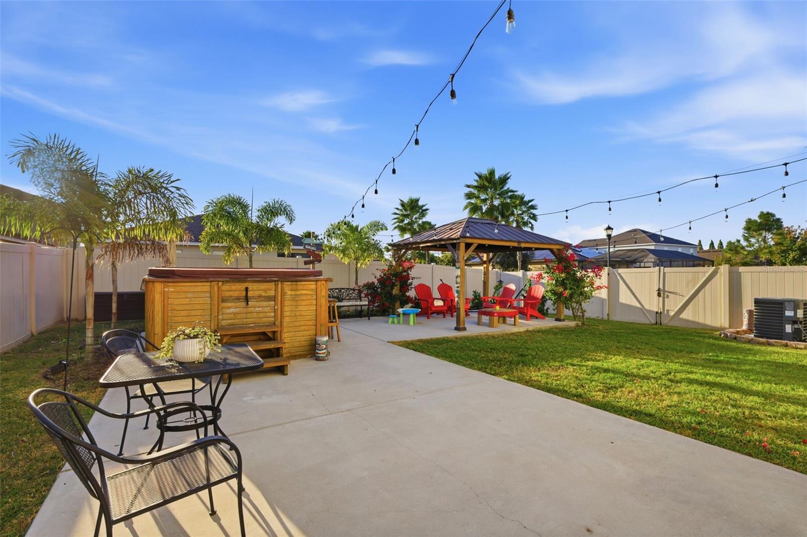 Image 34 of 68 For 12138 Blue Pacific Drive