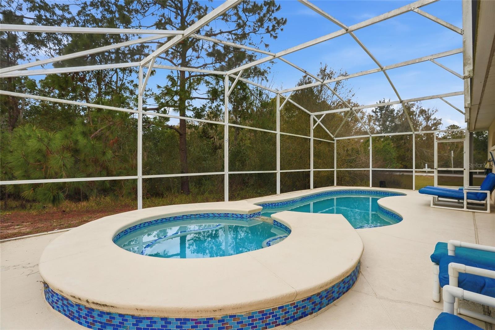 Image 24 of 27 For 545 Whittier Street