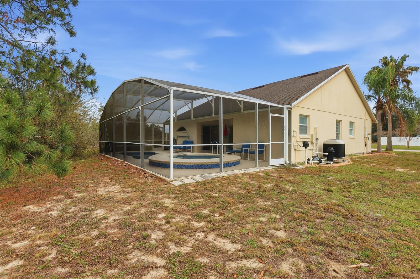 Image 26 of 27 For 545 Whittier Street