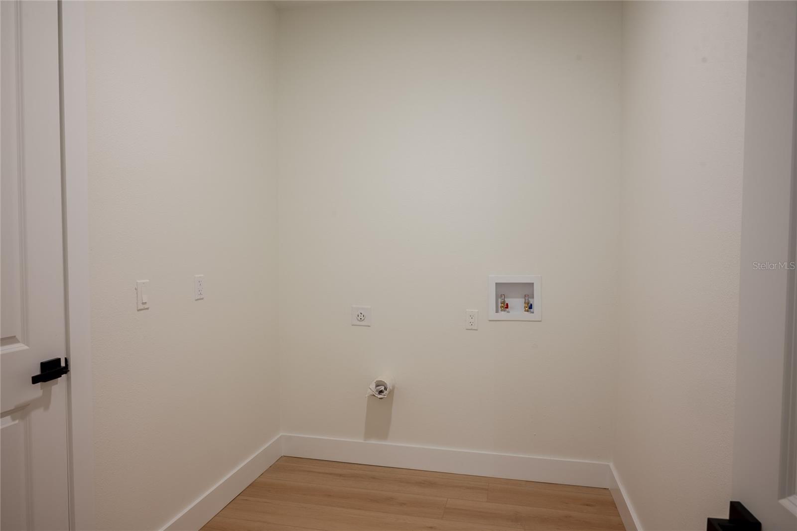 Image 19 of 32 For 301 Eppinger Drive
