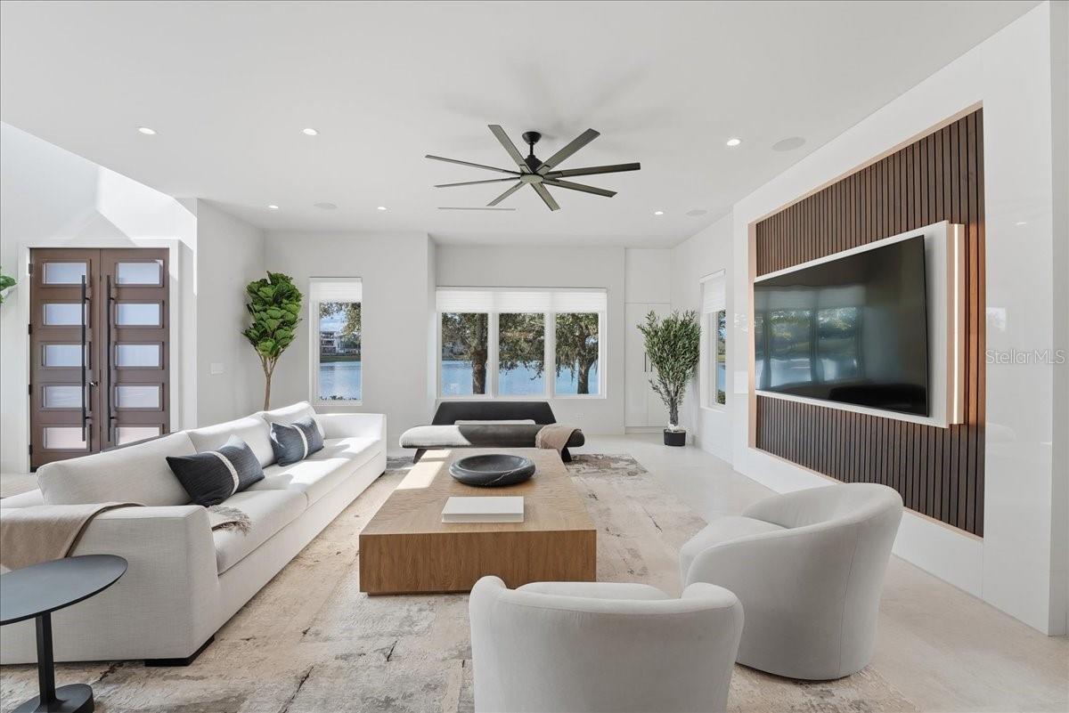 Listing photo id 10 for 13424 Beebe Alley