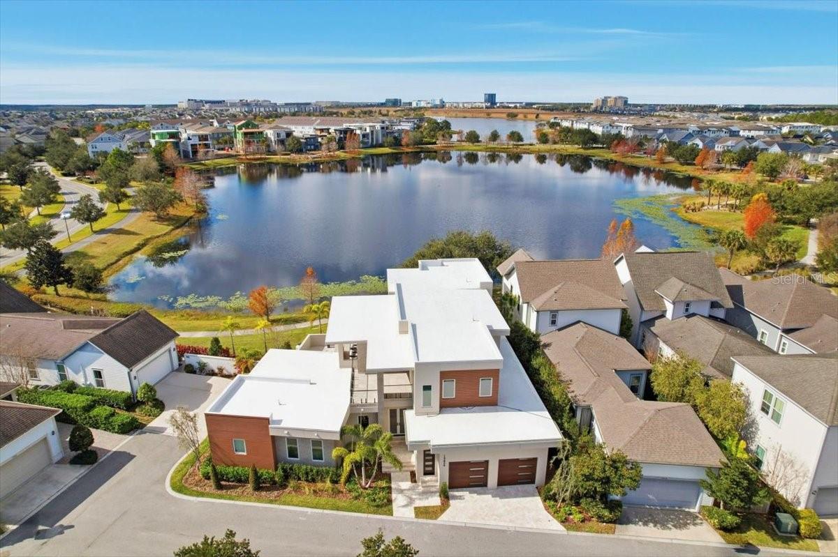 Listing photo id 0 for 13424 Beebe Alley