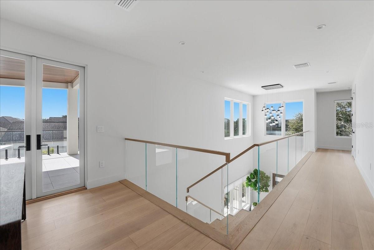 Listing photo id 44 for 13424 Beebe Alley