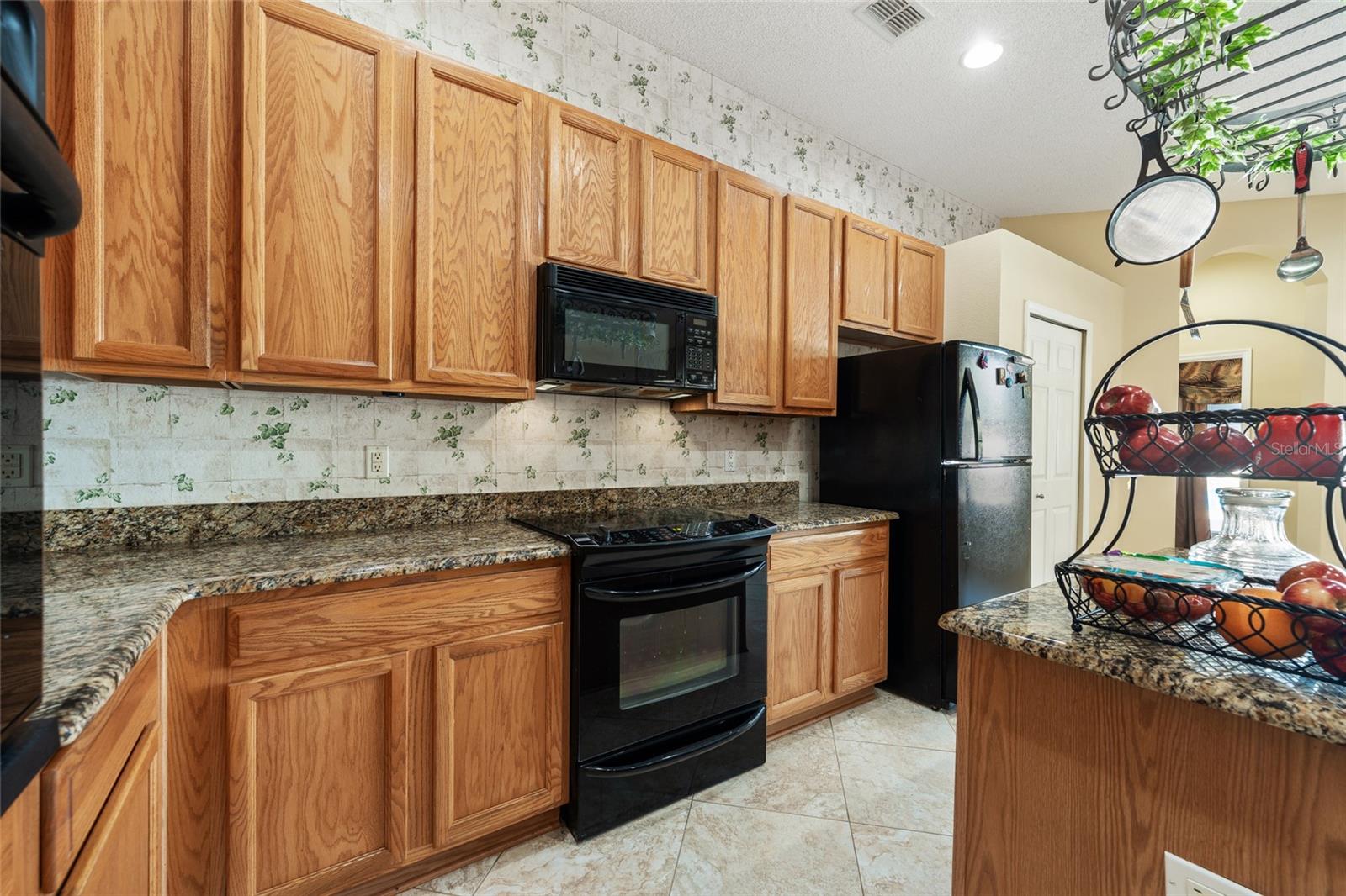 Image 12 of 41 For 13748 Bryndlewood Court