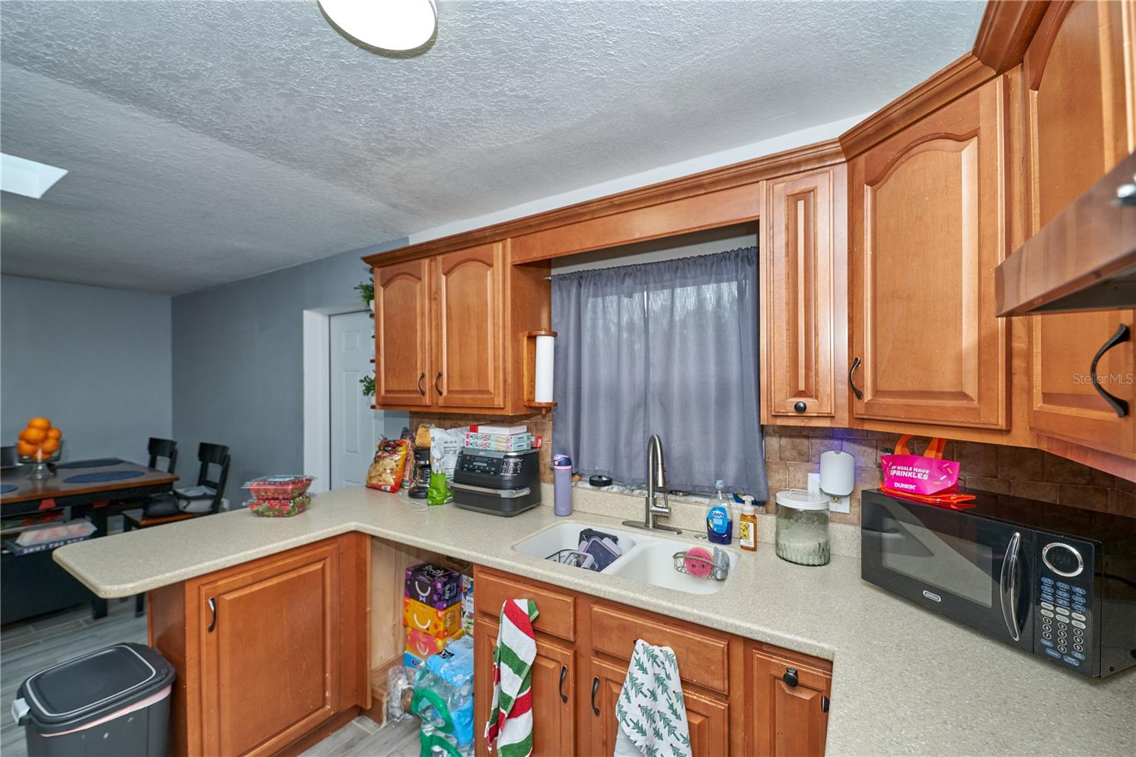 Image 15 of 43 For 7520 Lois Marie Court