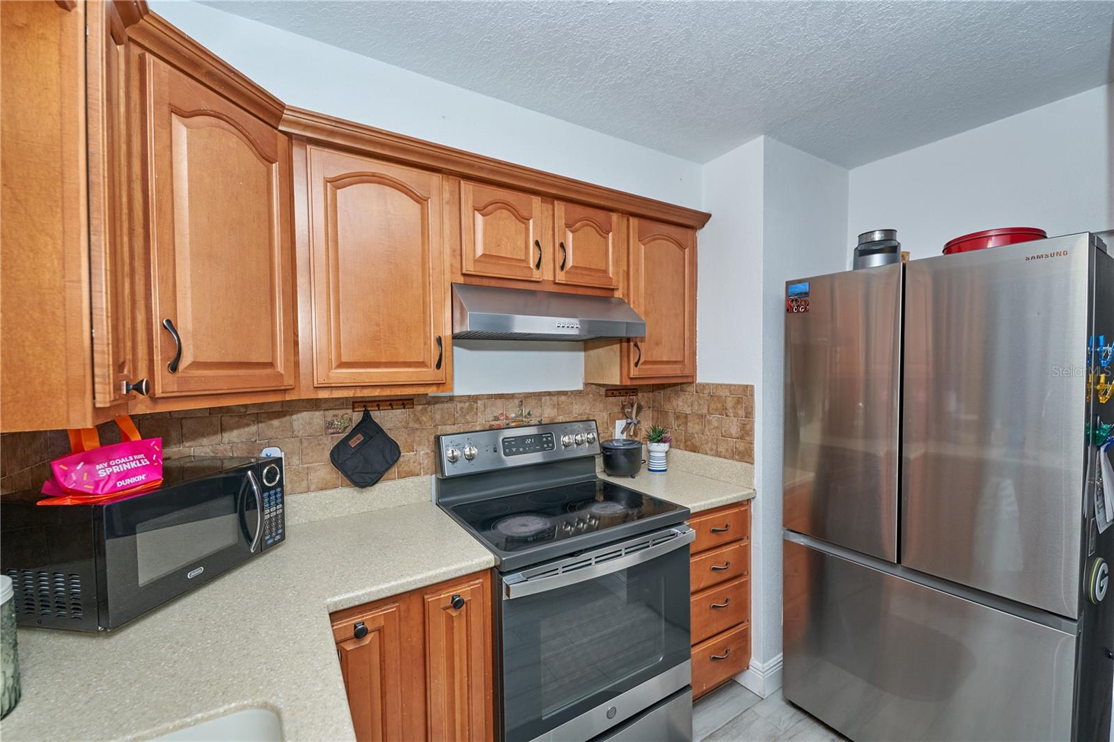 Image 16 of 43 For 7520 Lois Marie Court