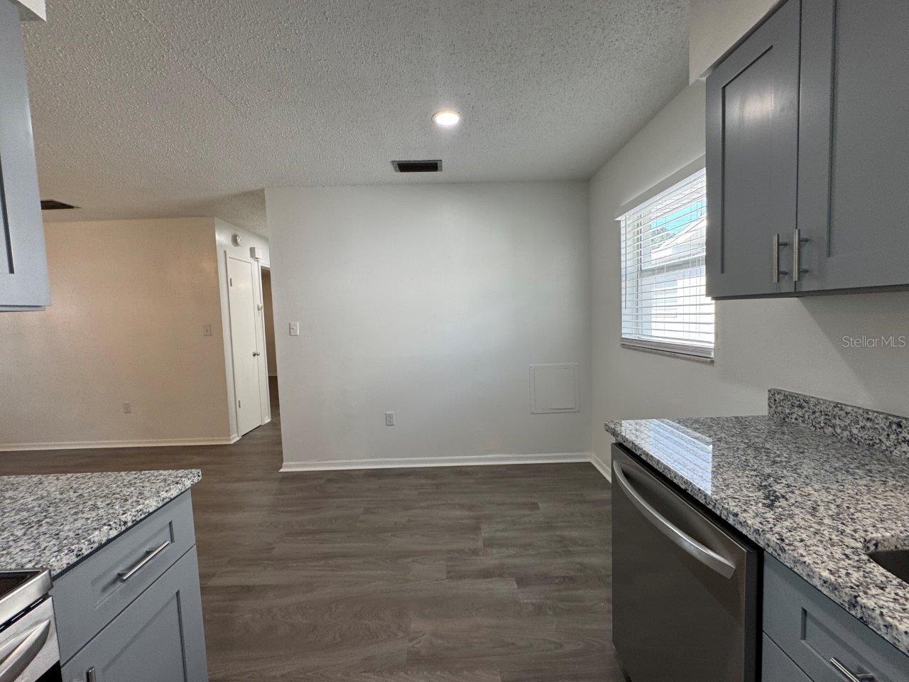 Image 13 of 22 For 2210 Musselwhite Avenue