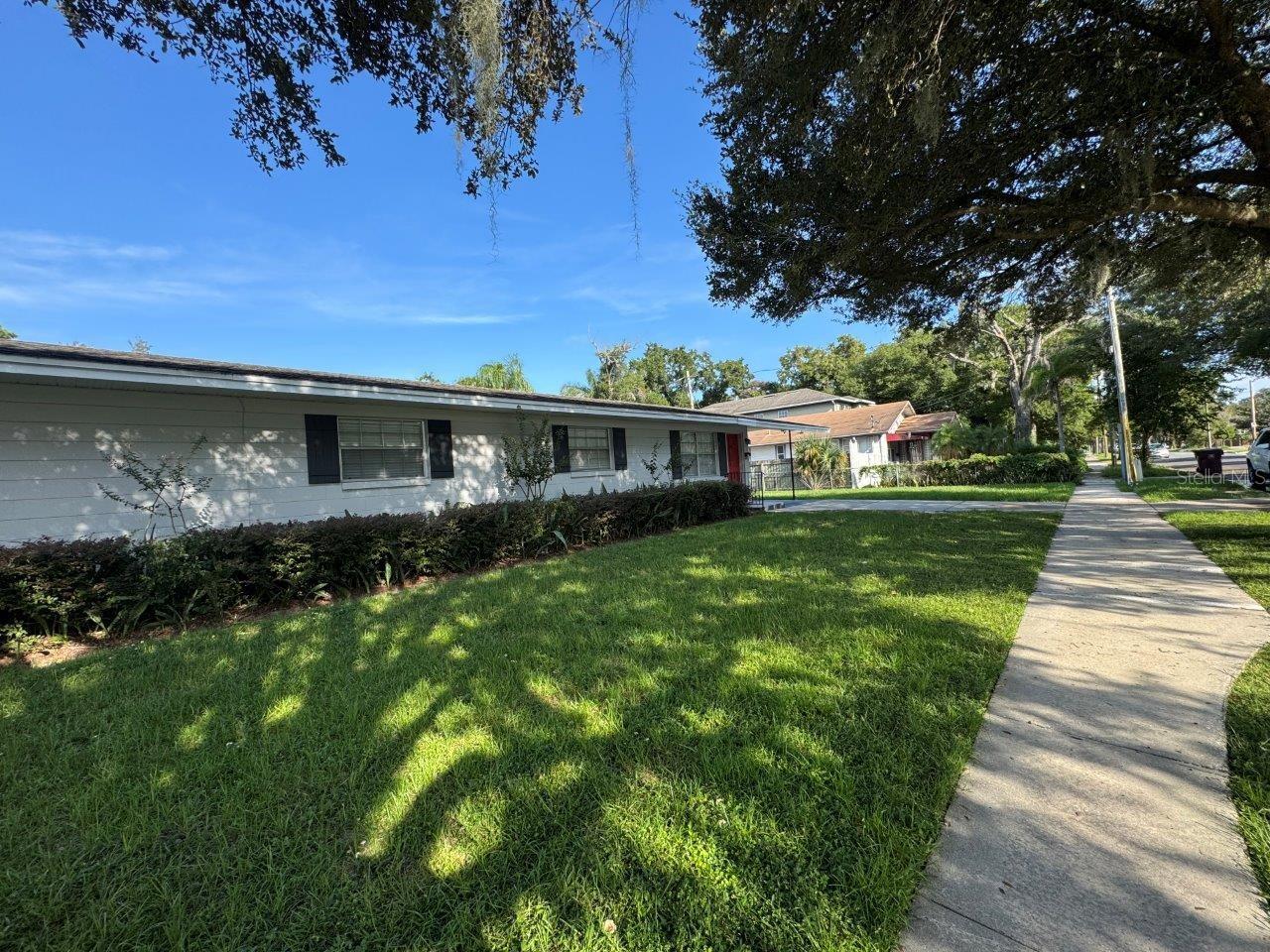 Image 3 of 22 For 2210 Musselwhite Avenue