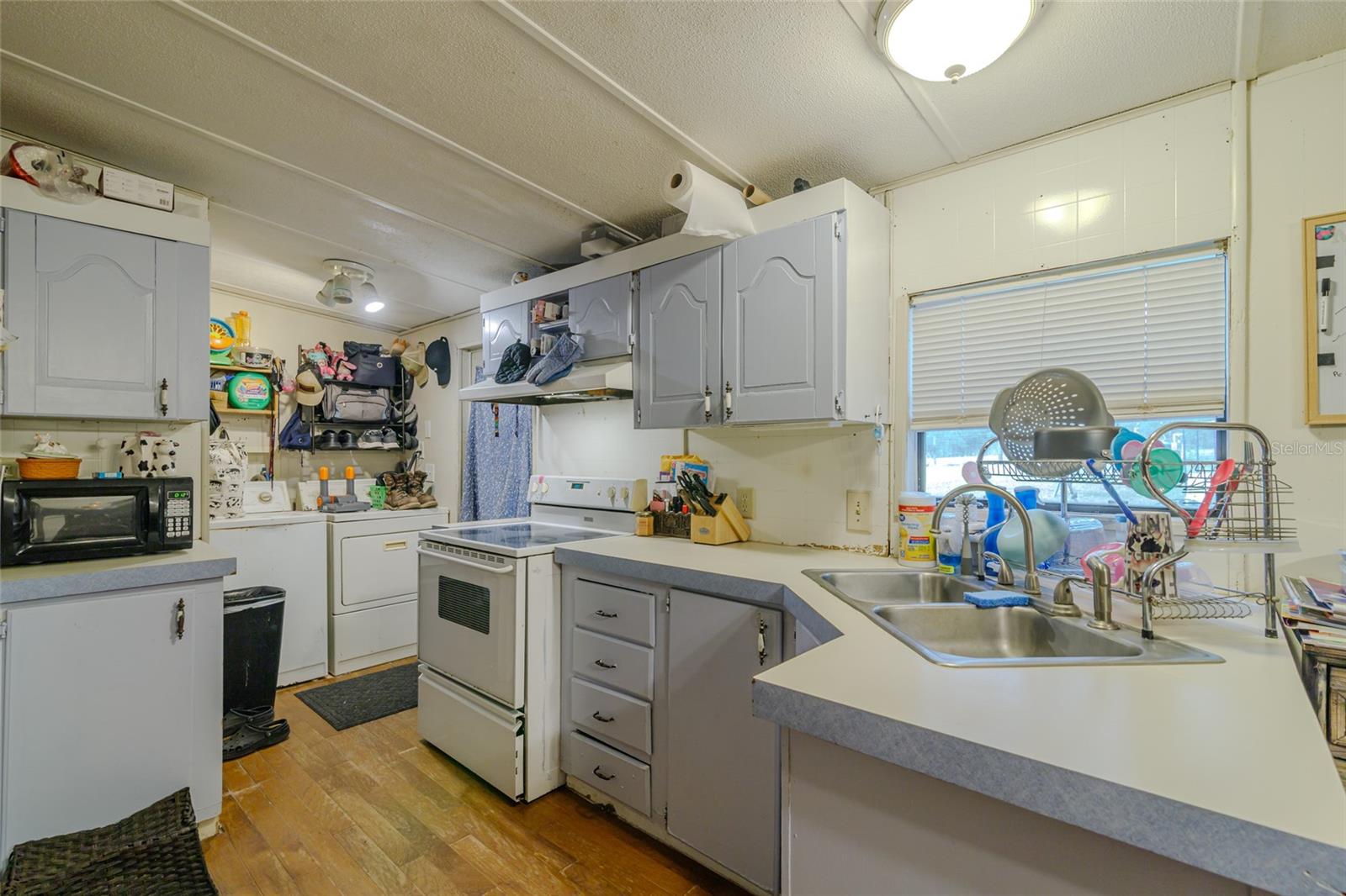 Image 23 of 49 For 4225 178th Terrace