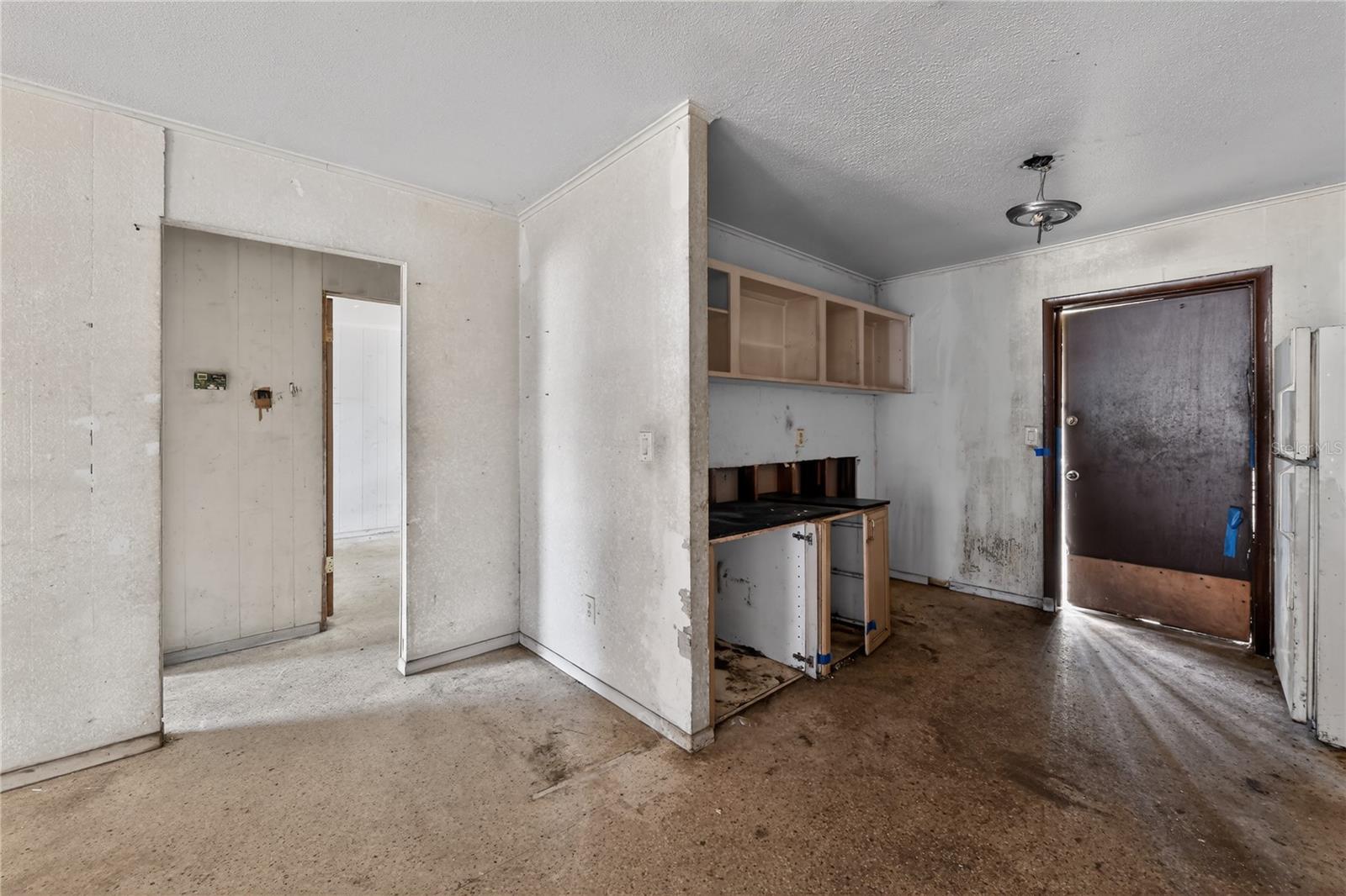 Image 10 of 50 For 5601 16th Street W