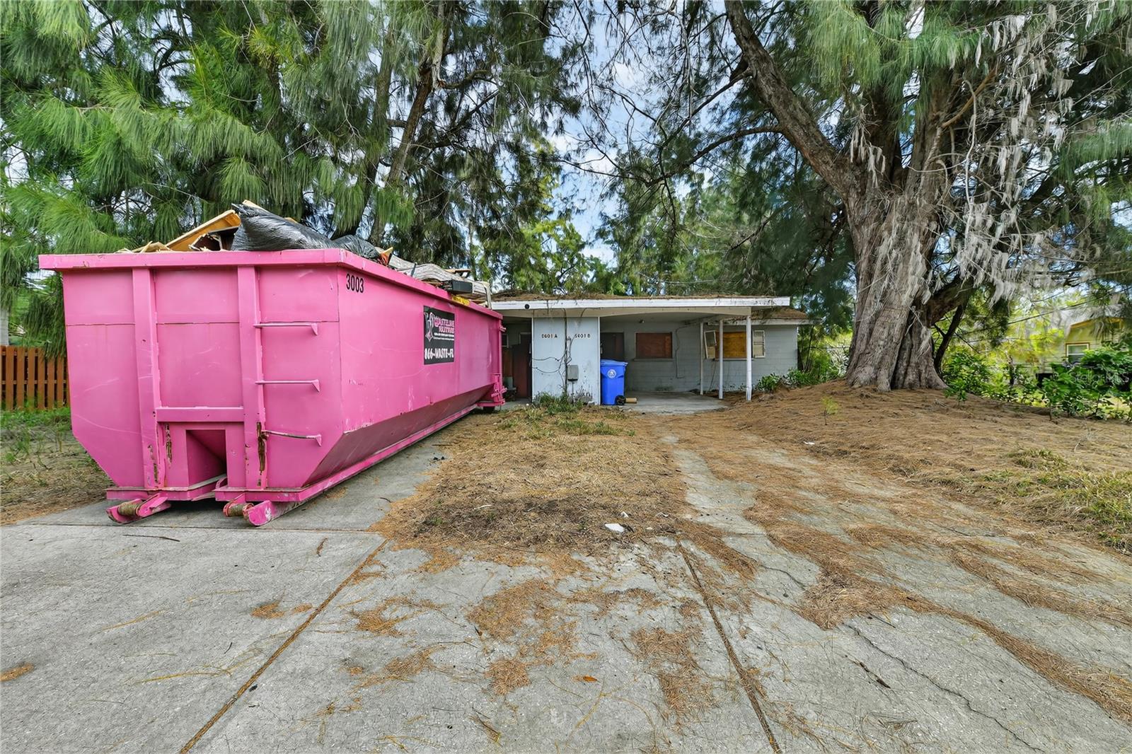 Image 4 of 50 For 5601 16th Street W