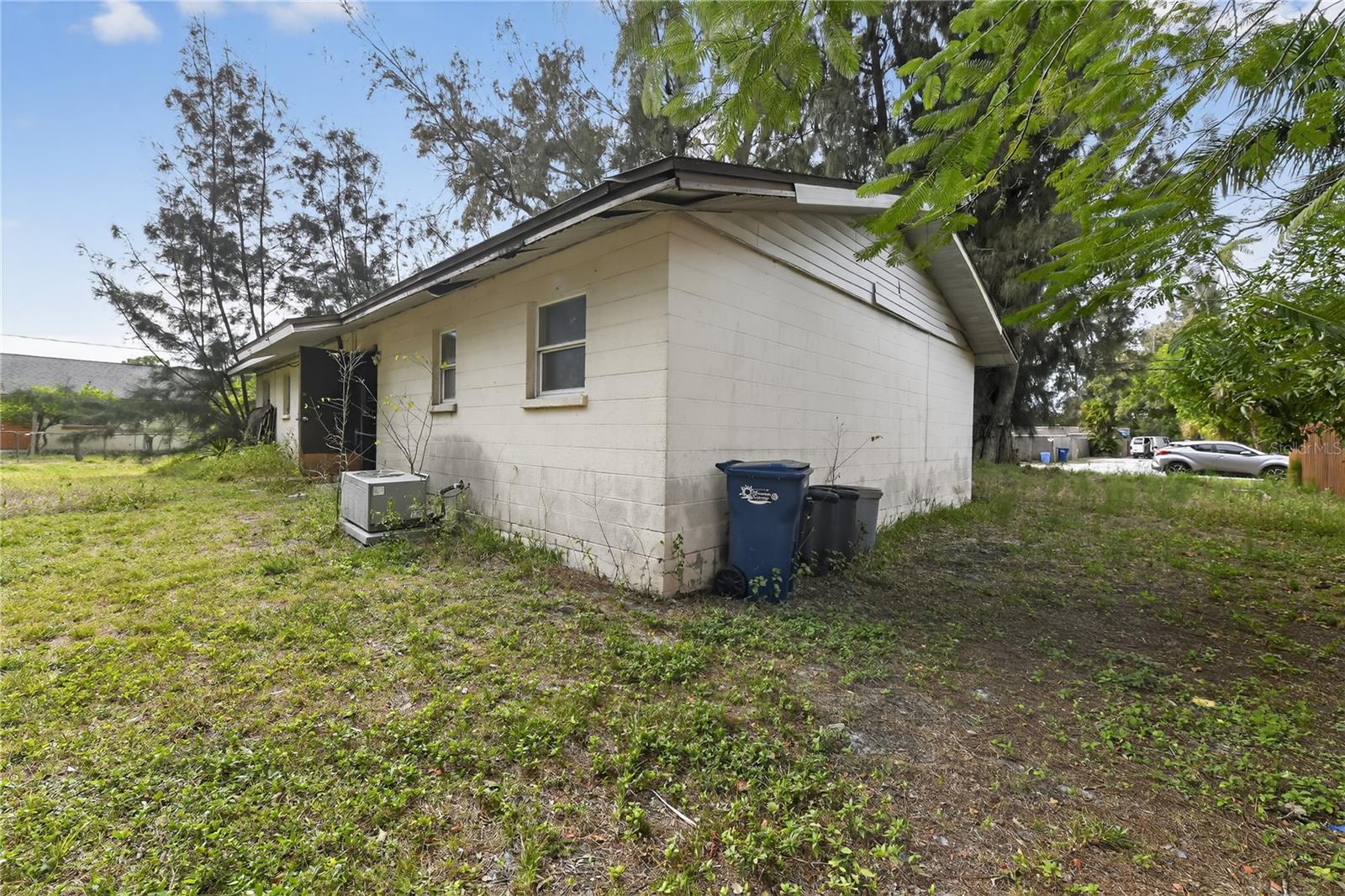 Image 42 of 50 For 5601 16th Street W