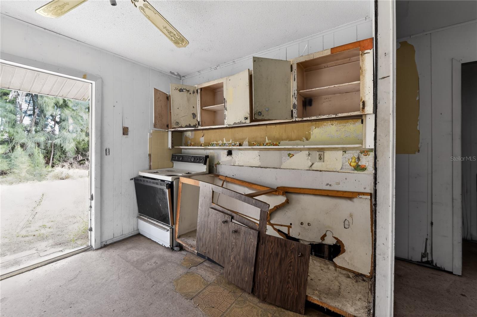 Image 7 of 50 For 5601 16th Street W