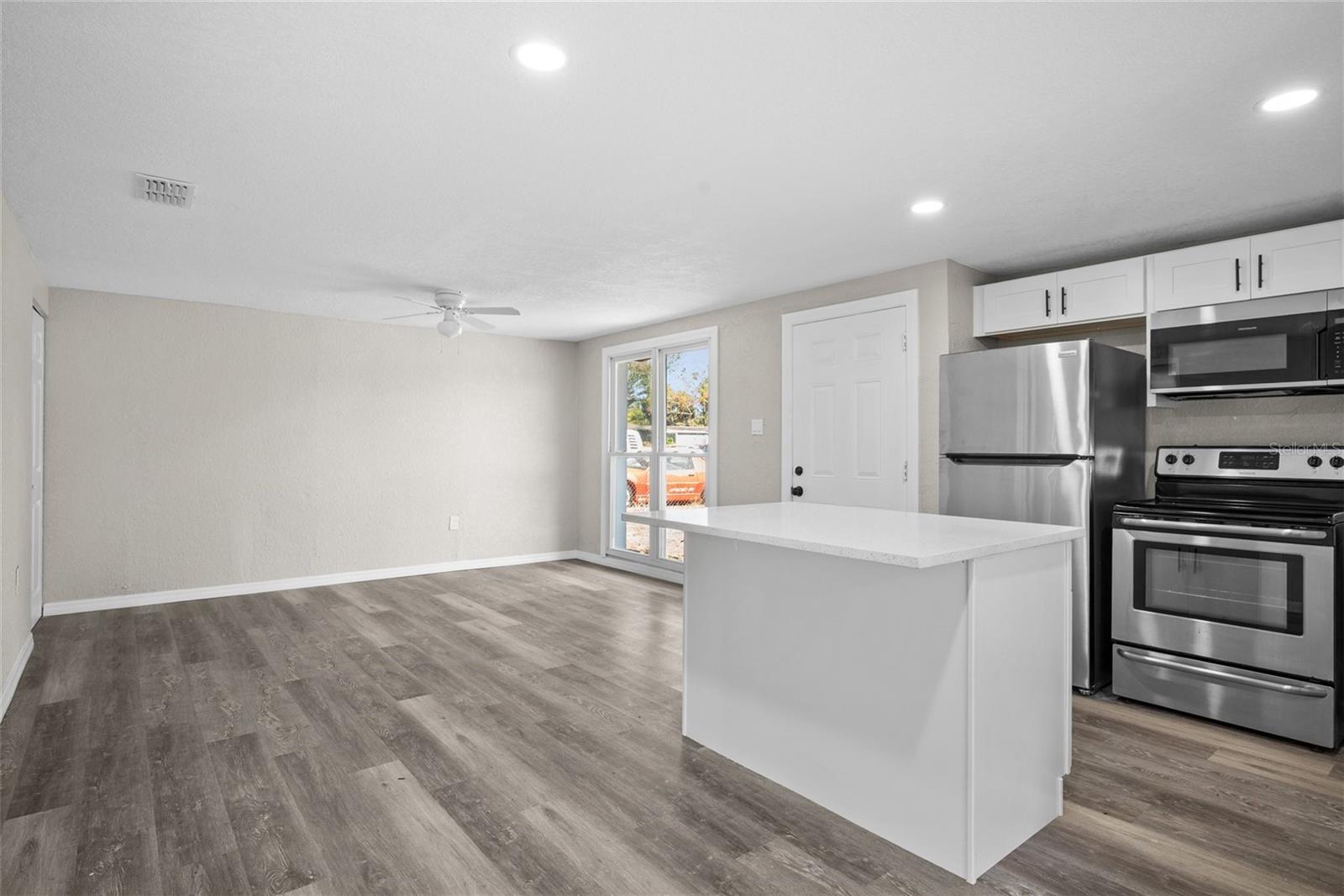 Image 8 of 22 For 3004 45th Street