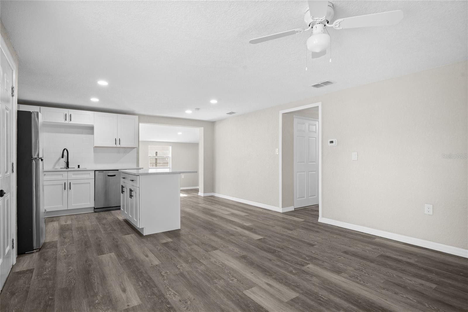 Image 9 of 22 For 3004 45th Street