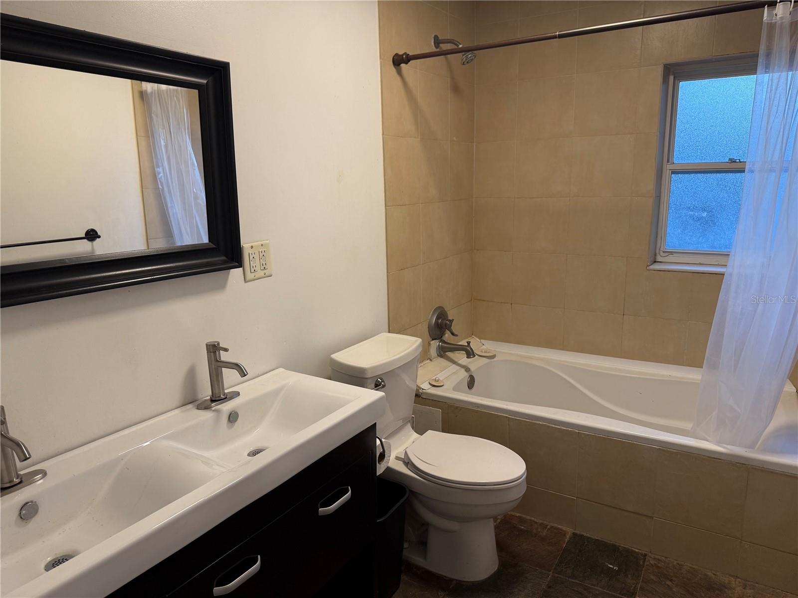 Image 12 of 19 For 2428 Pershing Avenue