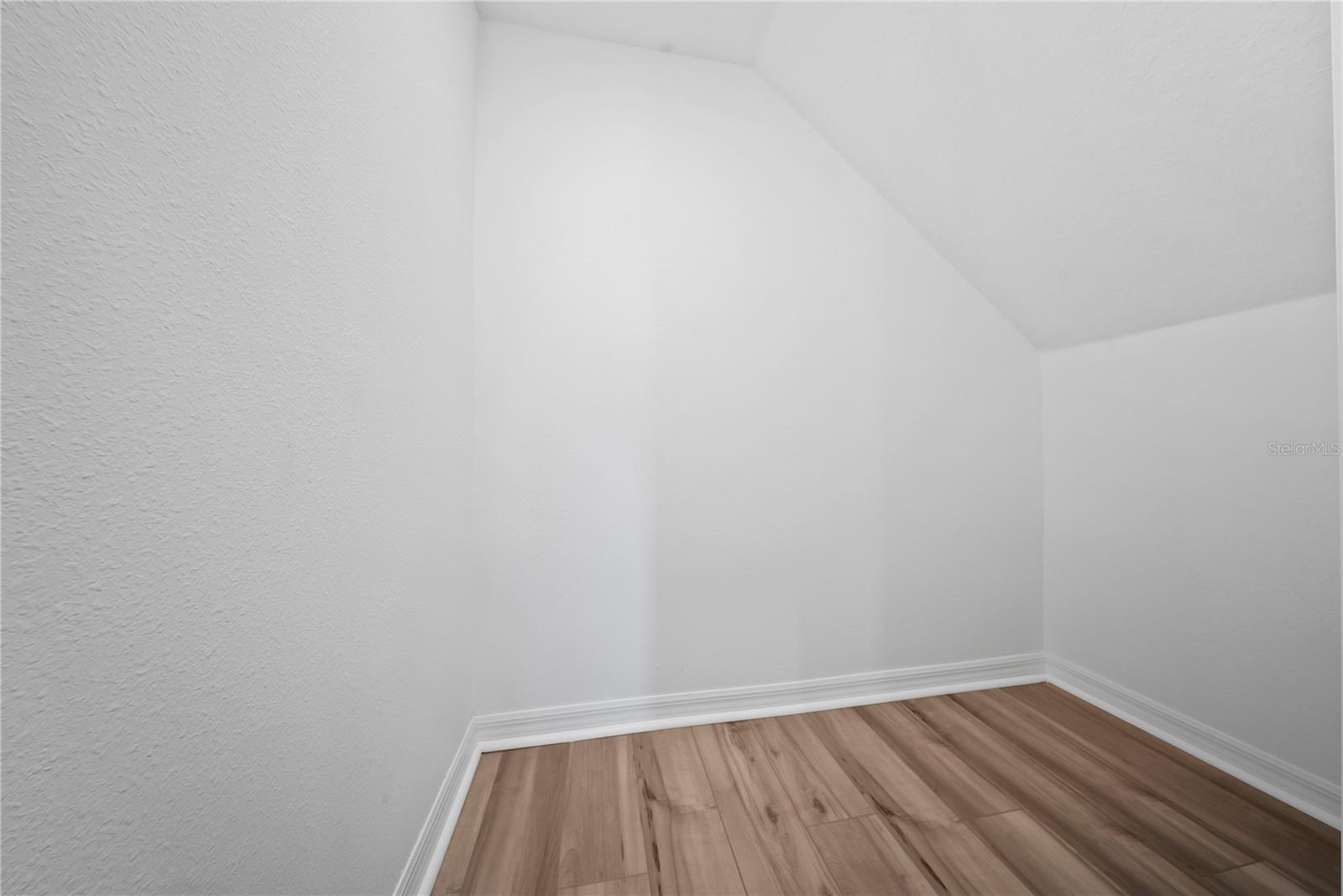 Image 24 of 74 For 5133 Citrus Leaf Boulevard